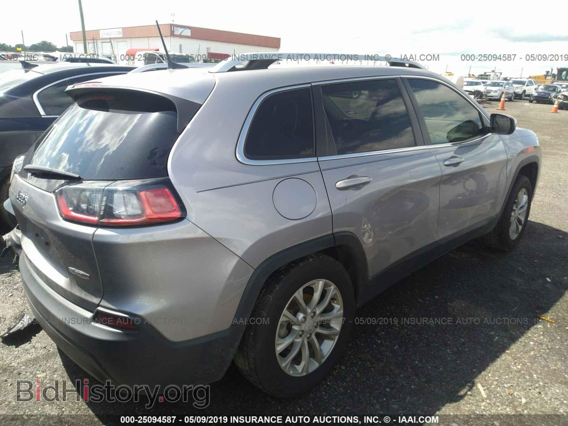 2019 JEEP CHEROKEE - VIN: 1C4PJLCB2KD270207 - Photo 4