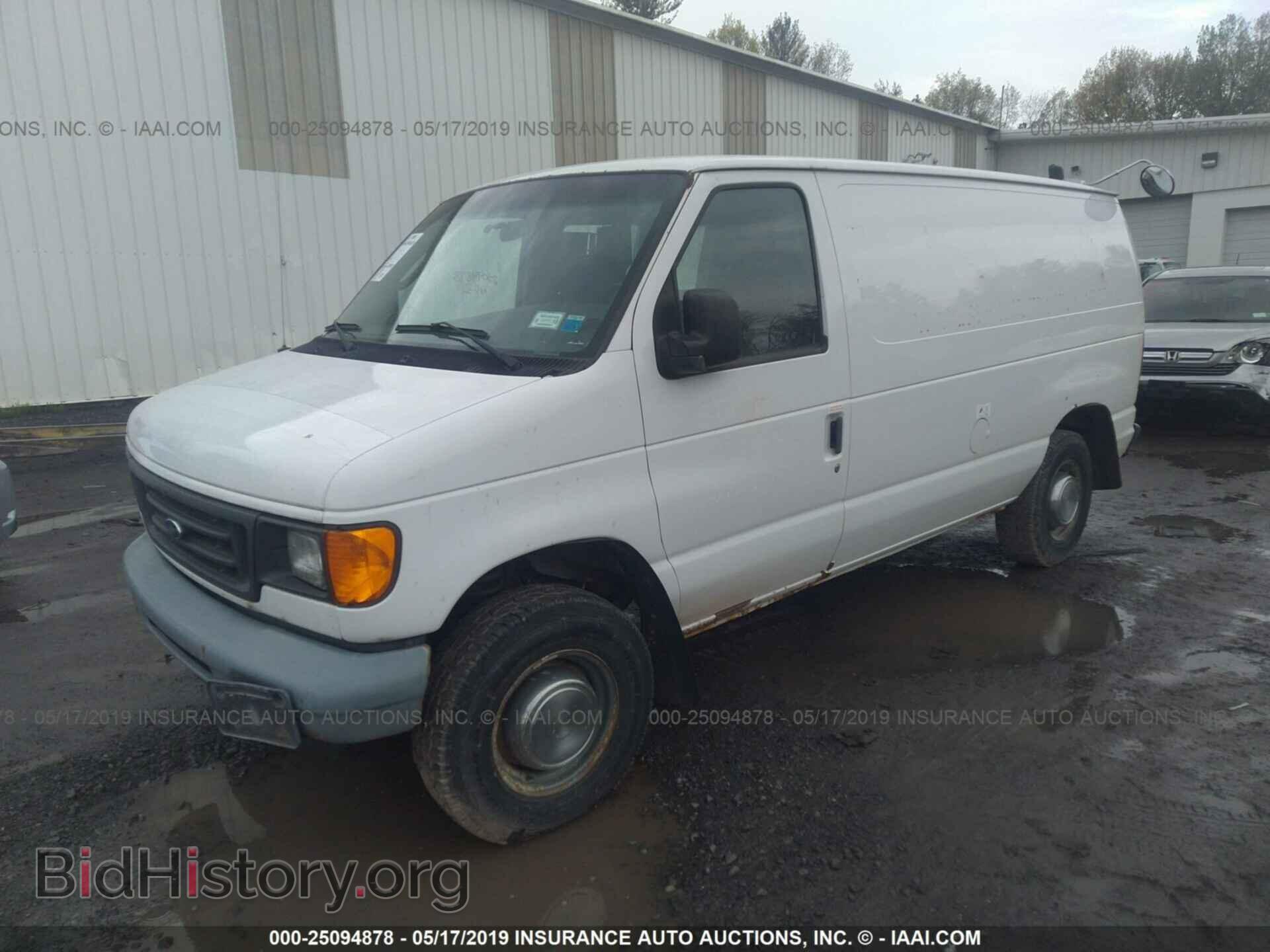 2005 FORD ECONOLINE - VIN: 1FTNE24W15HA82704 - Photo 2