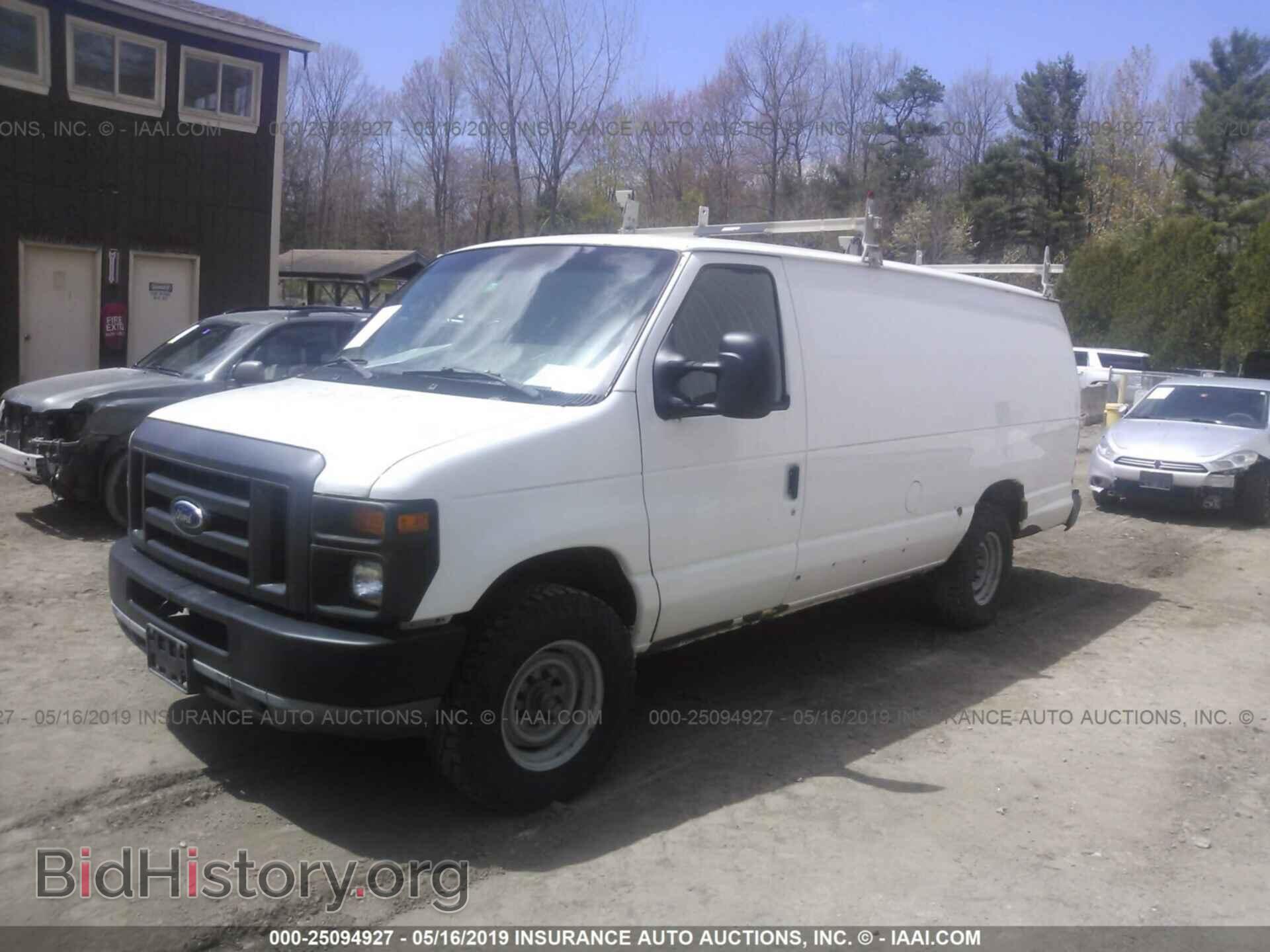 2009 FORD ECONOLINE - VIN: 1FTSS34P99DA03917 - Фото 2