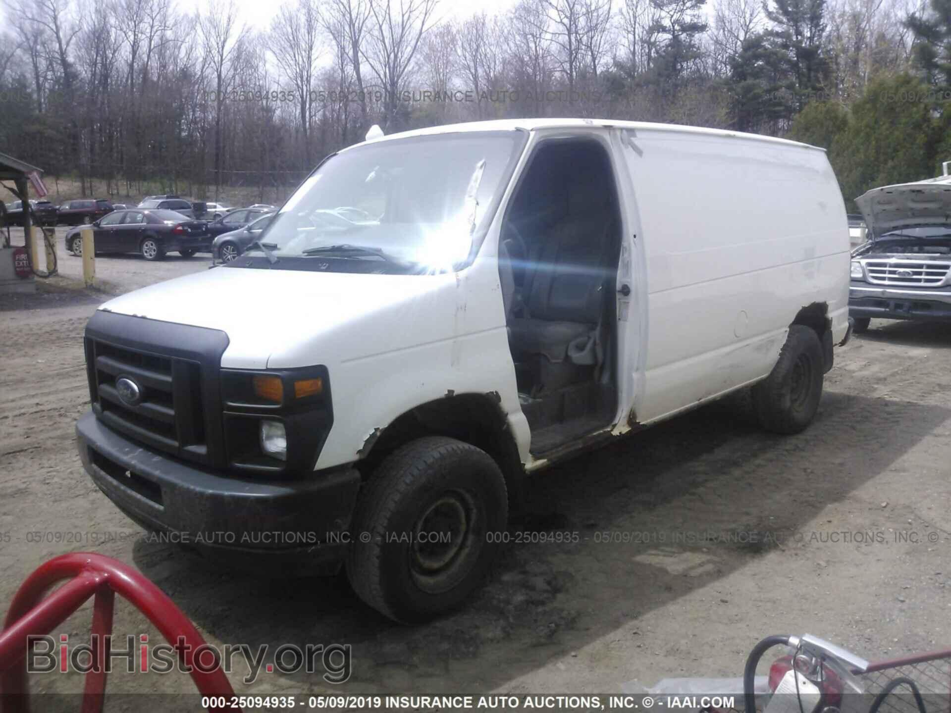 2009 FORD ECONOLINE - VIN: 1FTSE34L29DA85610 - Фото 2