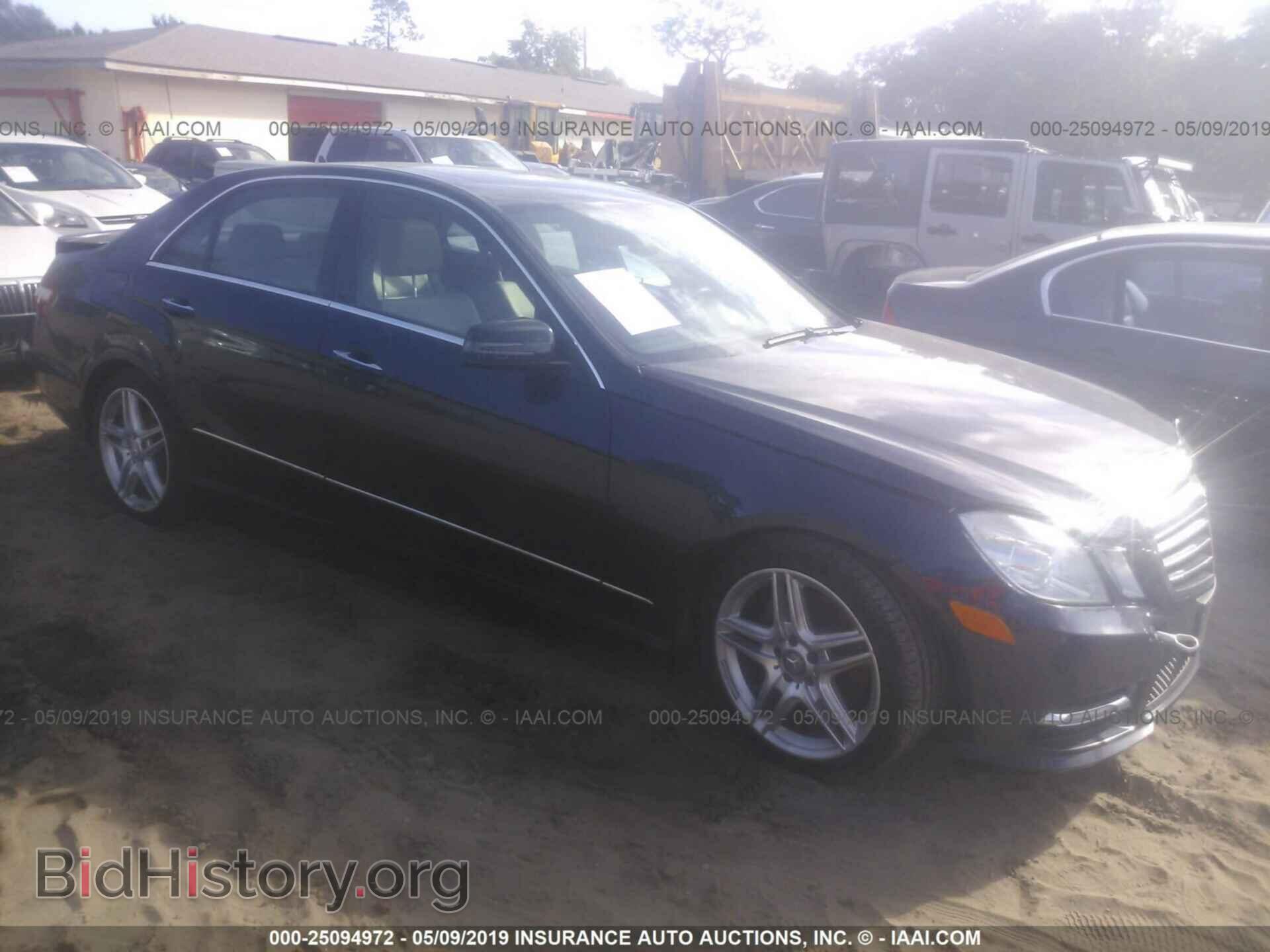 Photo WDDHF8JB2DA738419 - MERCEDES-BENZ E 2013