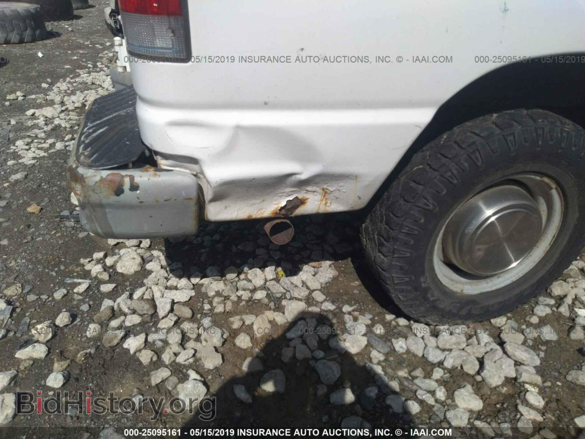 2001 FORD ECONOLINE - VIN: 1FTNE24L41HA51432 - Фото 6