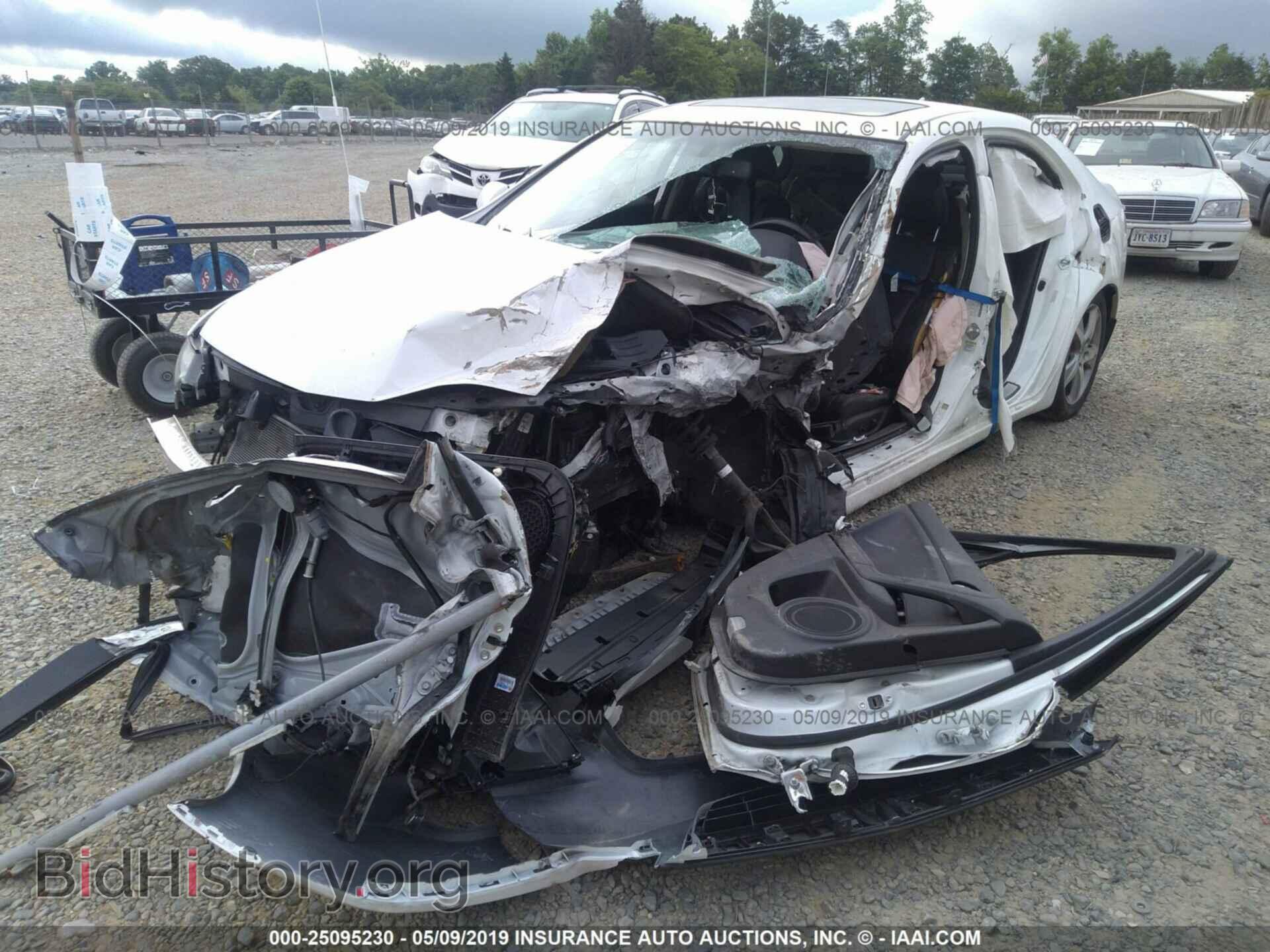 2012 ACURA TSX - VIN: JH4CU2F60CC015186 - Photo 2