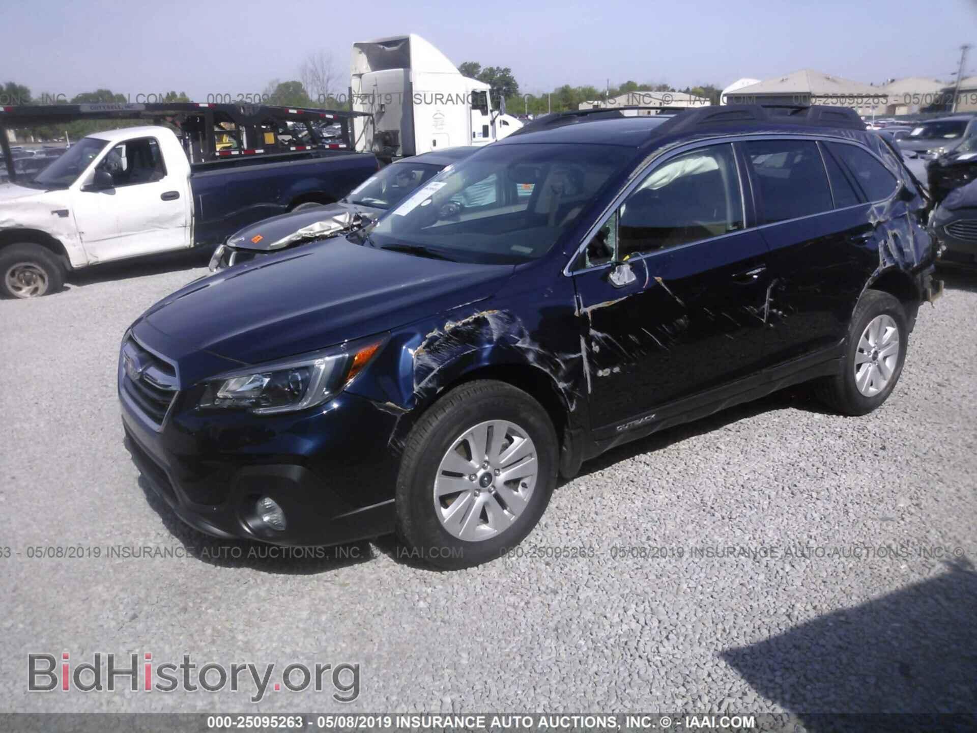2018 SUBARU OUTBACK - VIN: 4S4BSADC7J3220244 - Фото 2