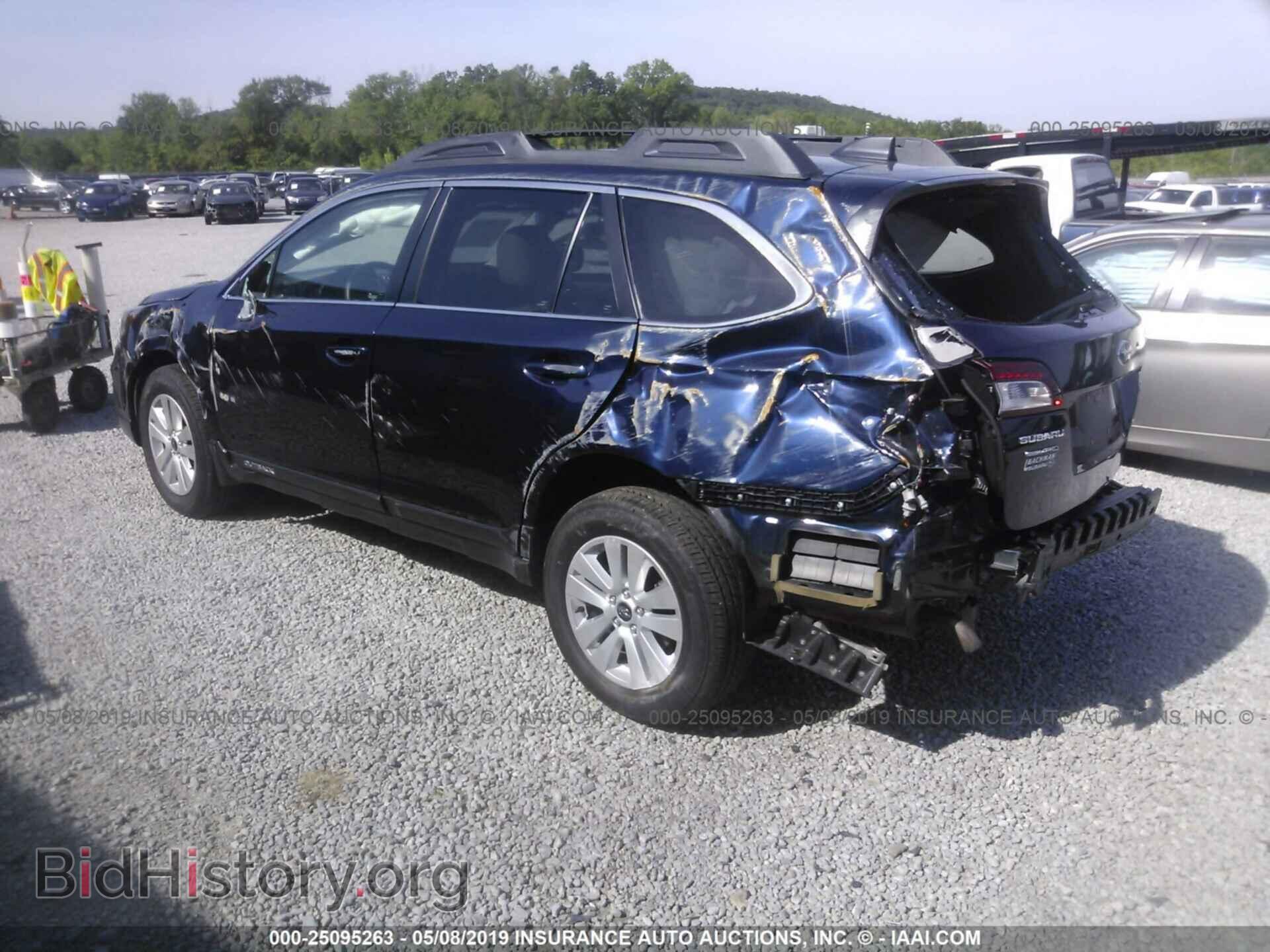 2018 SUBARU OUTBACK - VIN: 4S4BSADC7J3220244 - Фото 3
