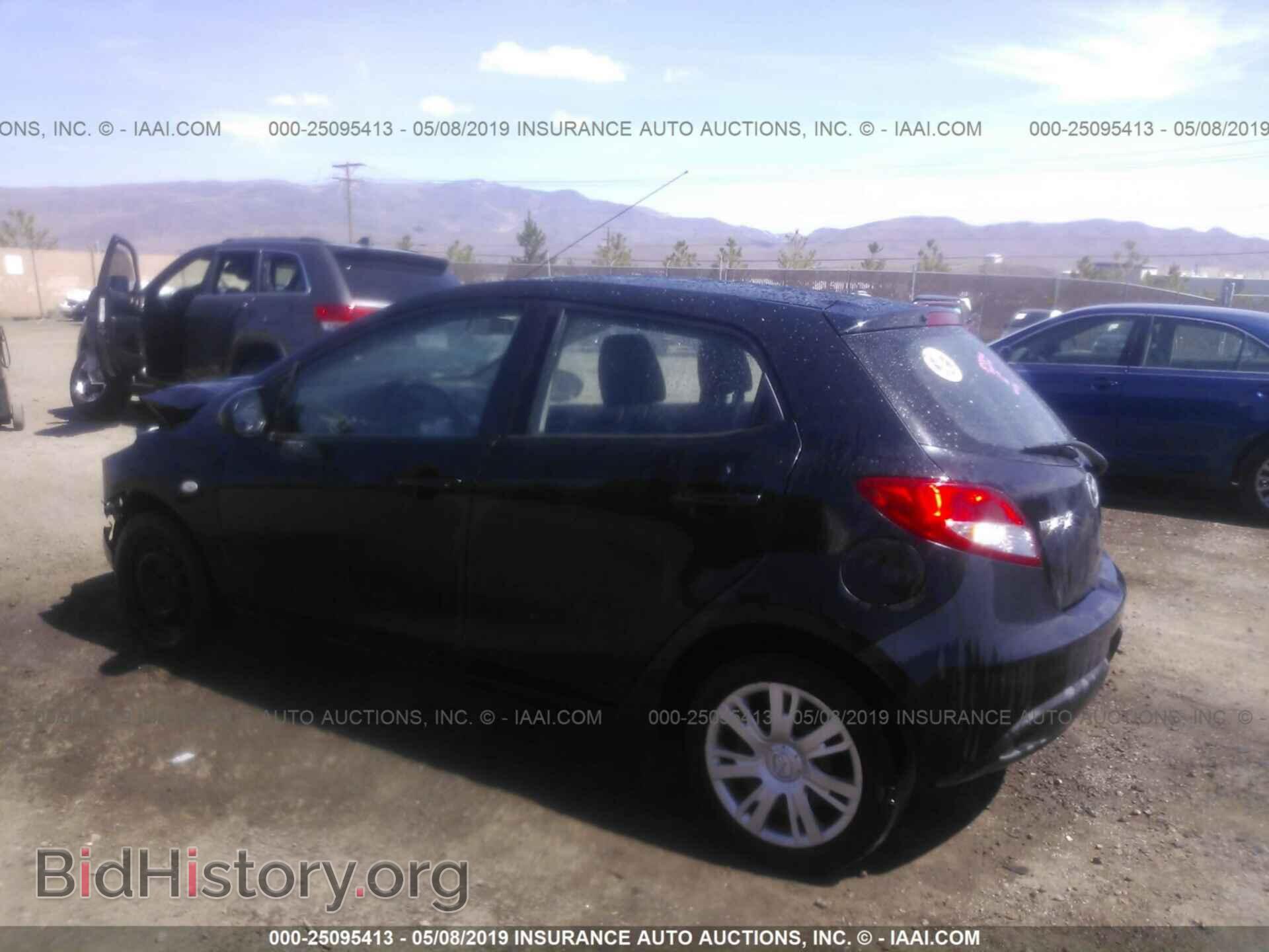 2014 MAZDA MAZDA2 - VIN: JM1DE1KZXE0180714 - Фото 3