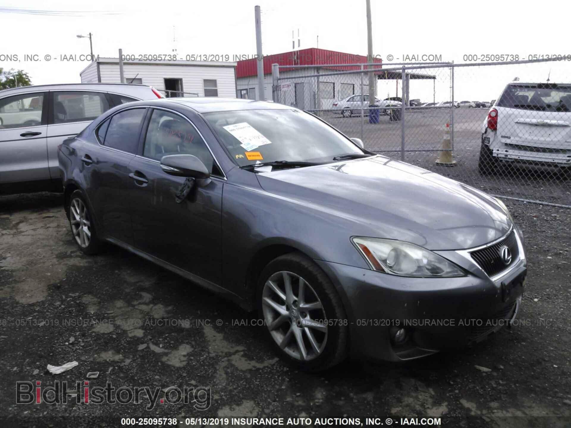 Фотография JTHCF5C24C5054400 - LEXUS IS 2012