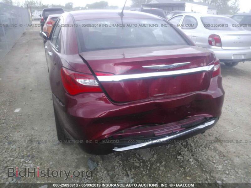 2012 Chrysler 200 (VIN 1C3CCBCB3CN249224) — photo 6 of 10