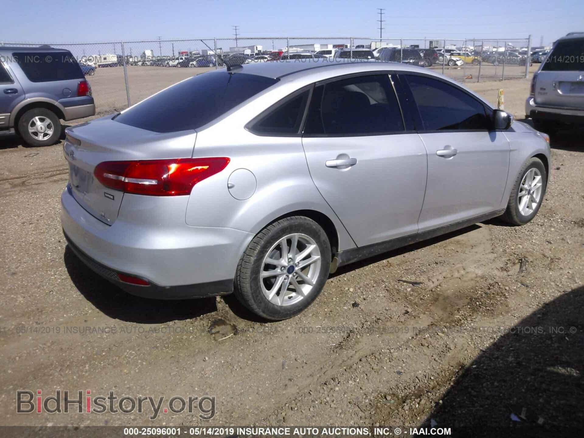 2016 FORD FOCUS - VIN: 1FADP3F23GL285590 - Photo 4
