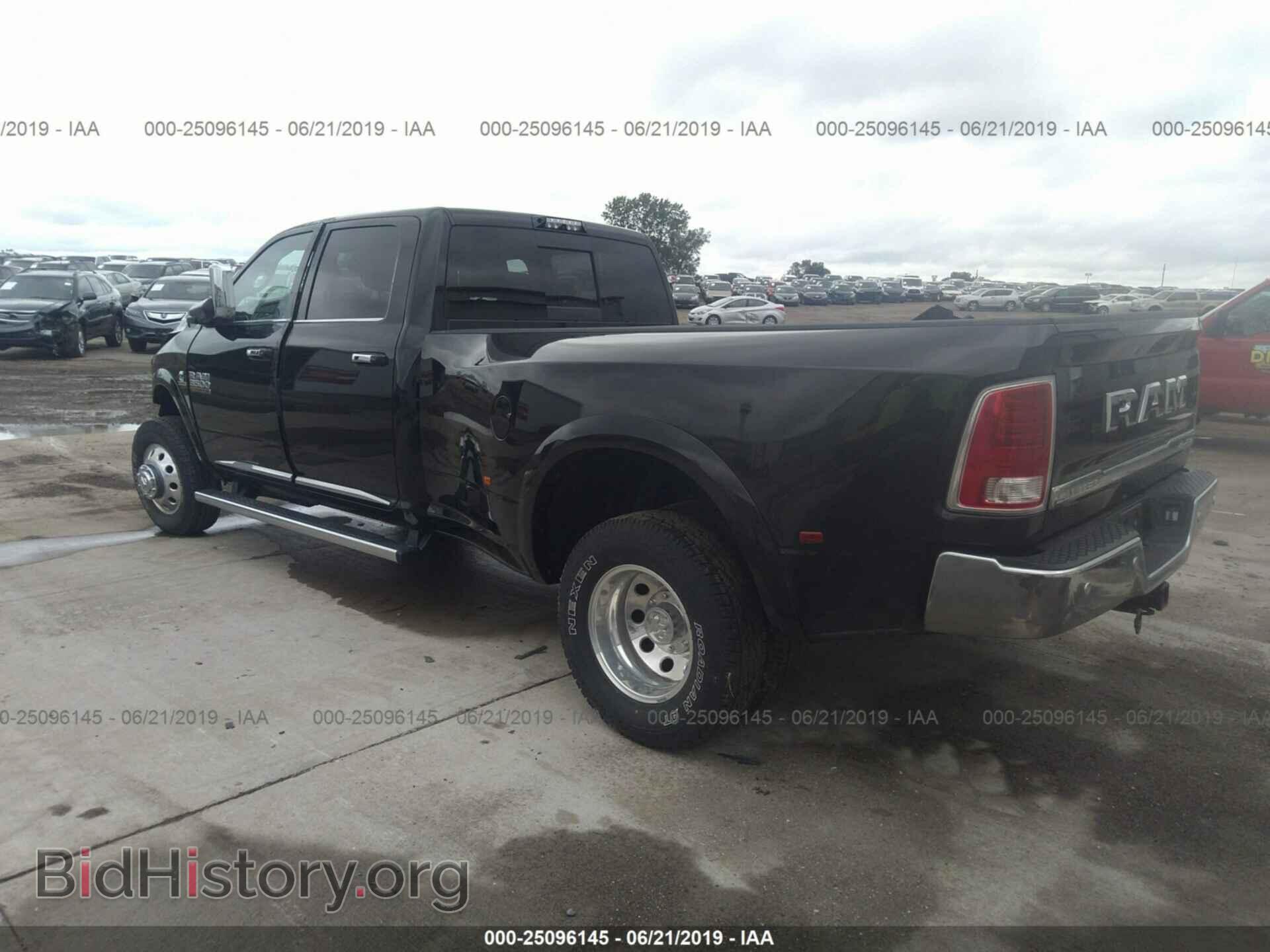2018 RAM 3500 - VIN: 3C63RRKL3JG111841 - Фото 3