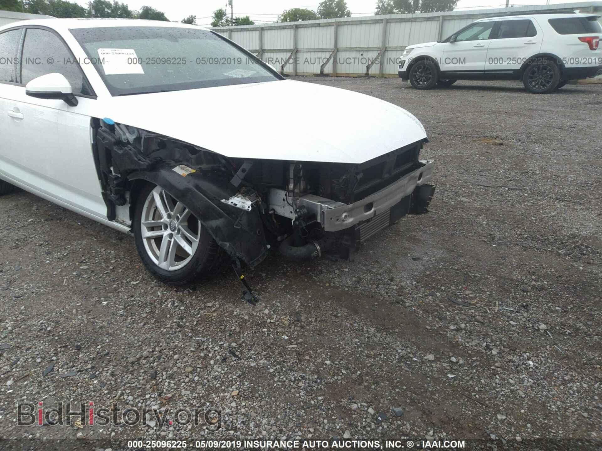 2017 AUDI A4 - VIN: WAUGNAF47HN058134 - Фото 6