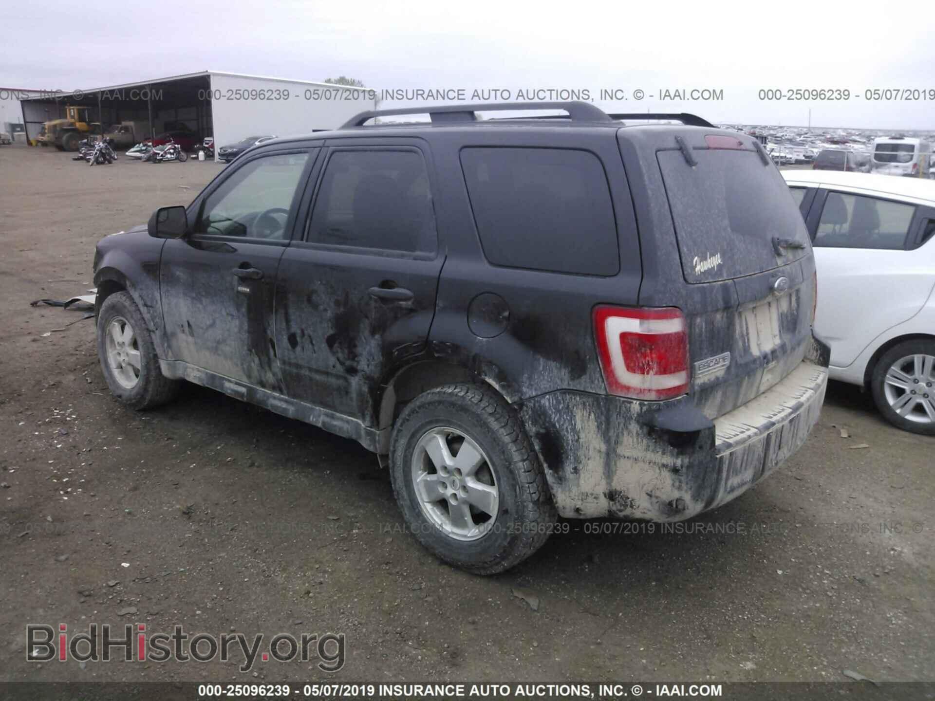 2011 FORD ESCAPE - VIN: 1FMCU9D77BKA49633 - Photo 3