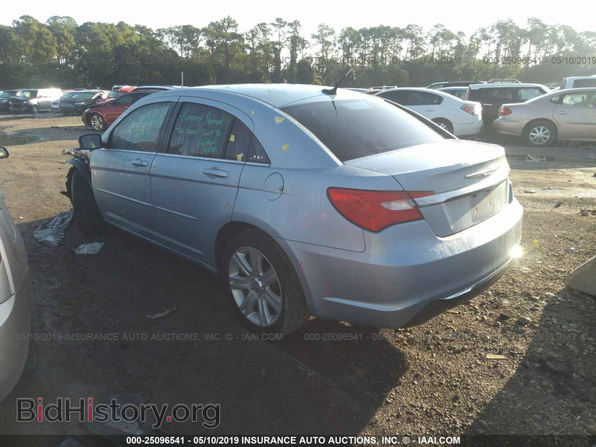 2013 CHRYSLER 200 - VIN: 1C3CCBBB0DN718613 - Photo 3