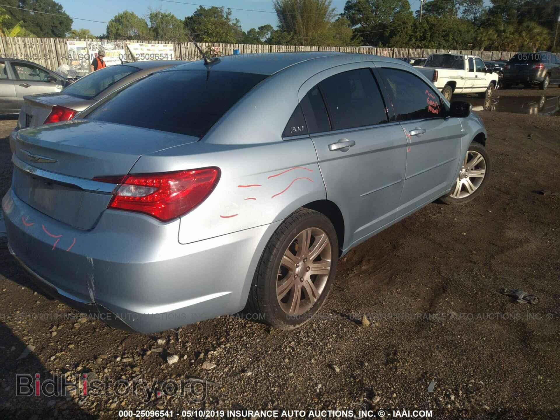 2013 CHRYSLER 200 - VIN: 1C3CCBBB0DN718613 - Photo 4