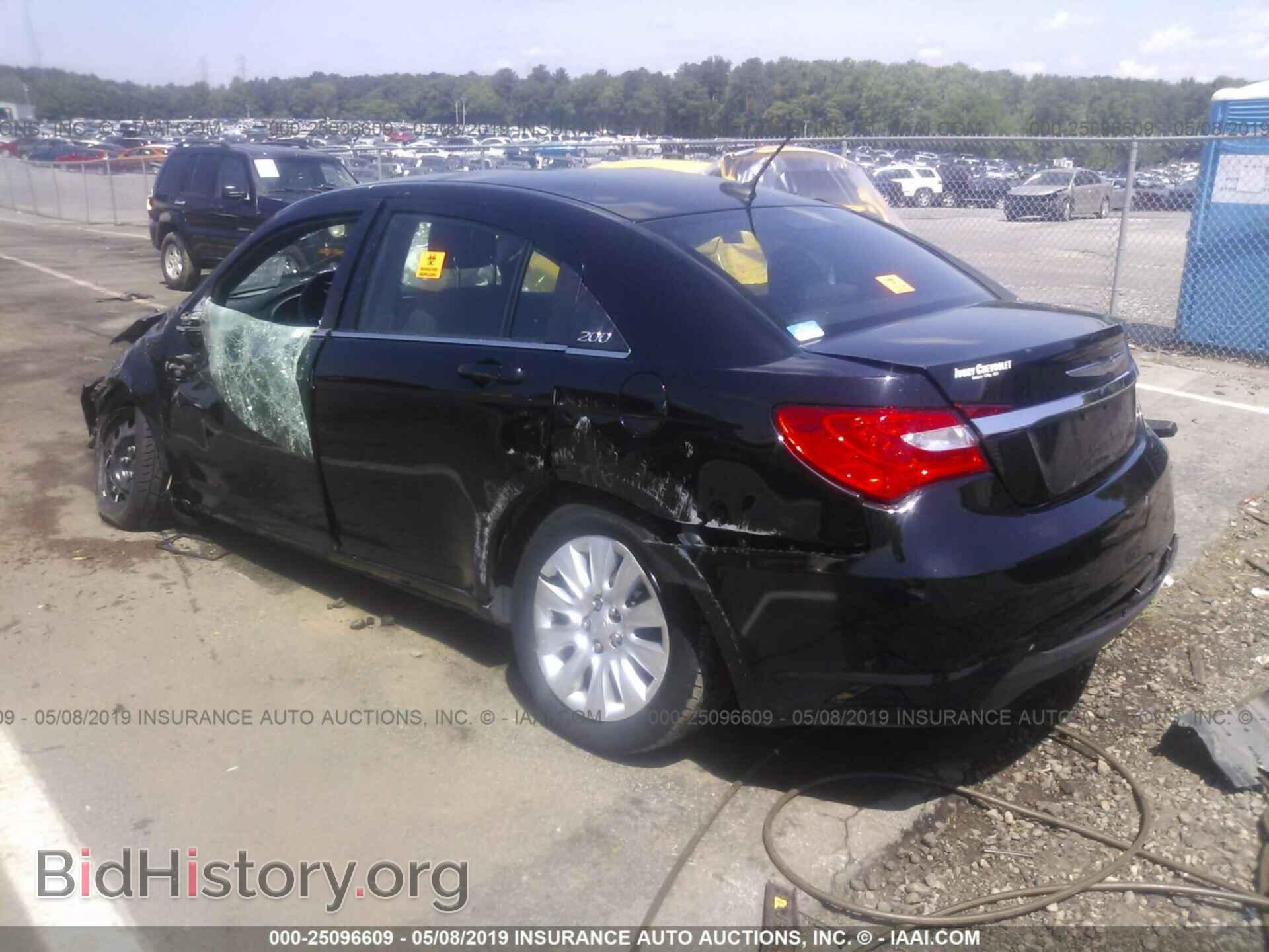2012 CHRYSLER 200 - VIN: 1C3CCBAB0CN159774 - Photo 3