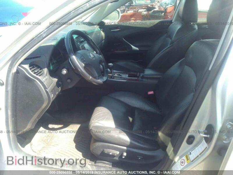 2006 Lexus IS (VIN JTHCK262862007575) — фото 5 из 10