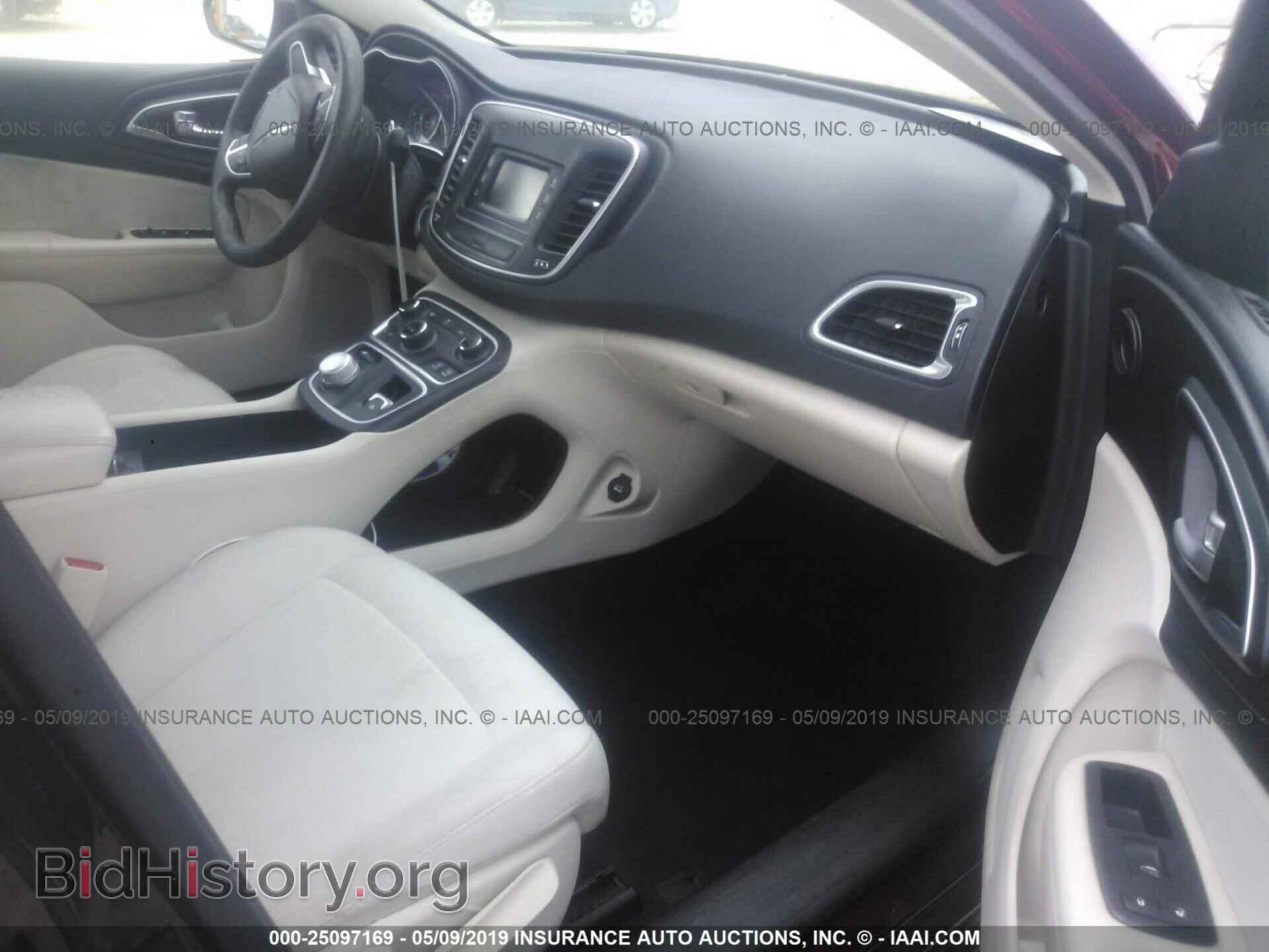2016 CHRYSLER 200 - VIN: 1C3CCCAB1GN112412 - Photo 5