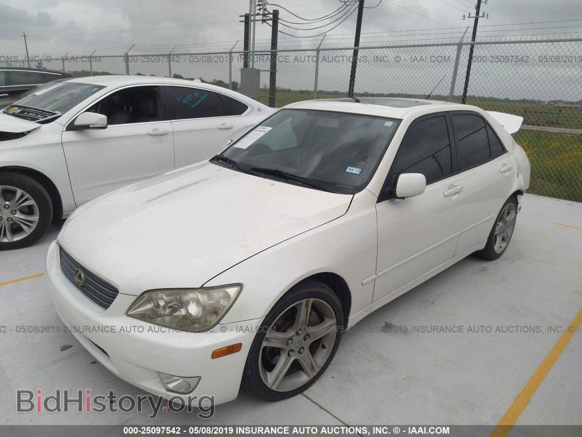 2001 LEXUS IS - VIN: JTHBD182210012725 - Photo 2