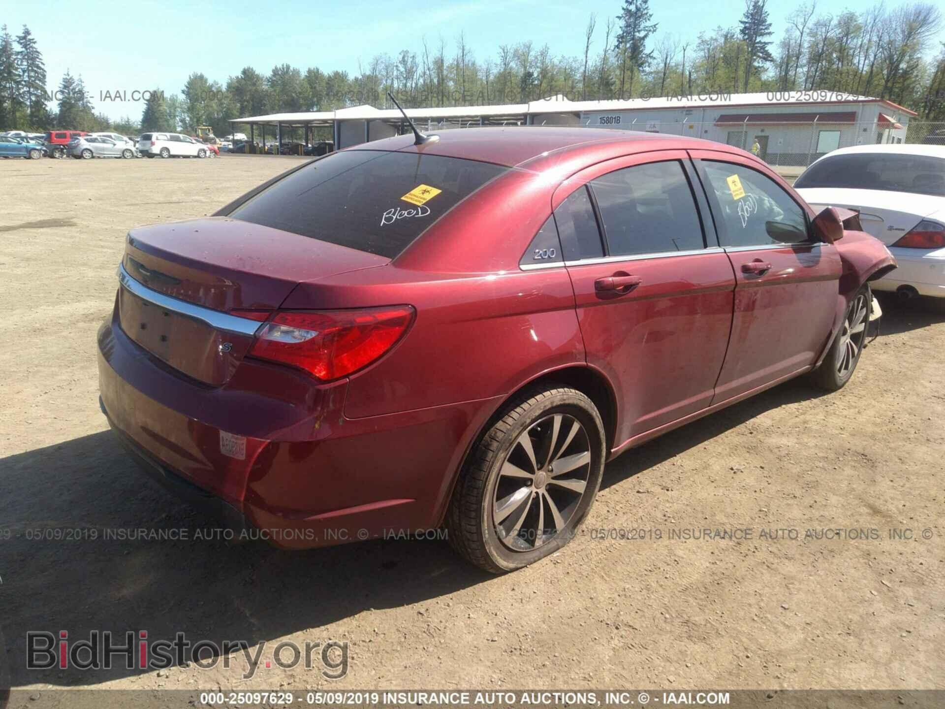 2013 CHRYSLER 200 - VIN: 1C3CCBCG9DN676842 - Фото 4