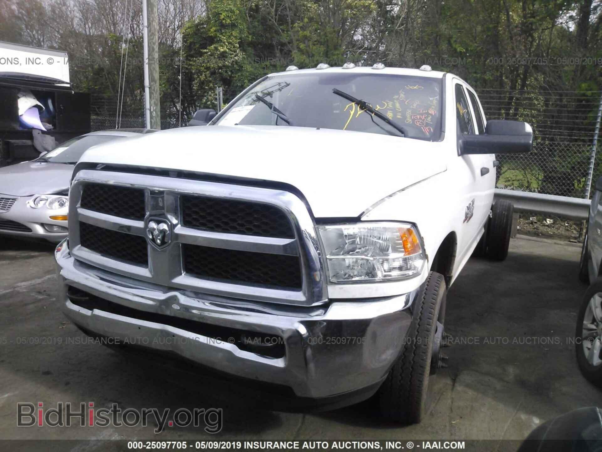 2016 RAM 3500 - VIN: 3C7WRSCL3GG234871 - Фото 2