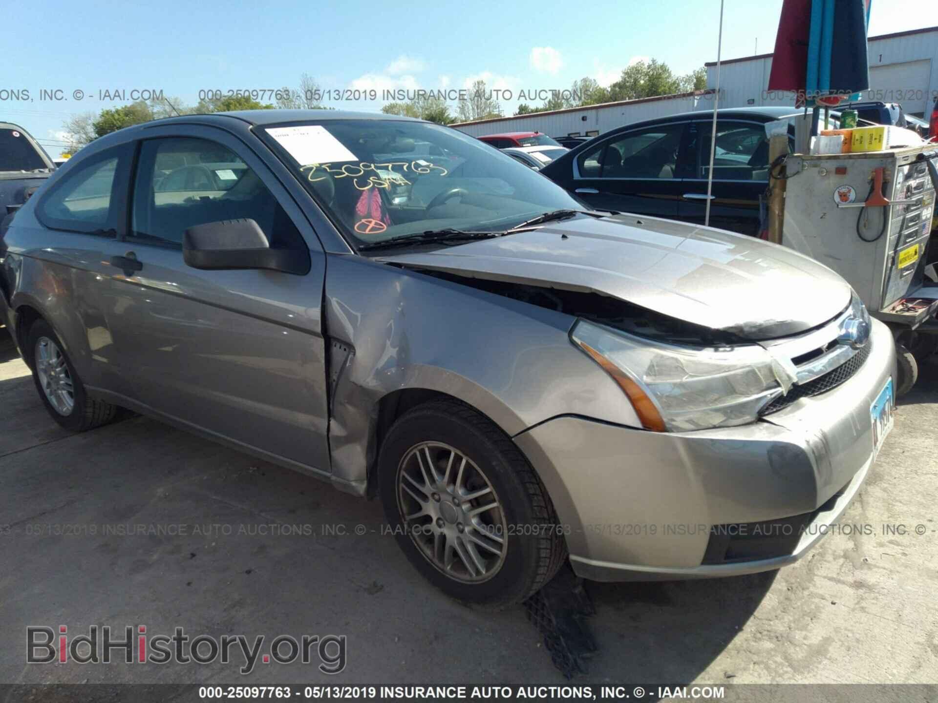Фотография 1FAHP33NX8W274876 - FORD FOCUS 2008