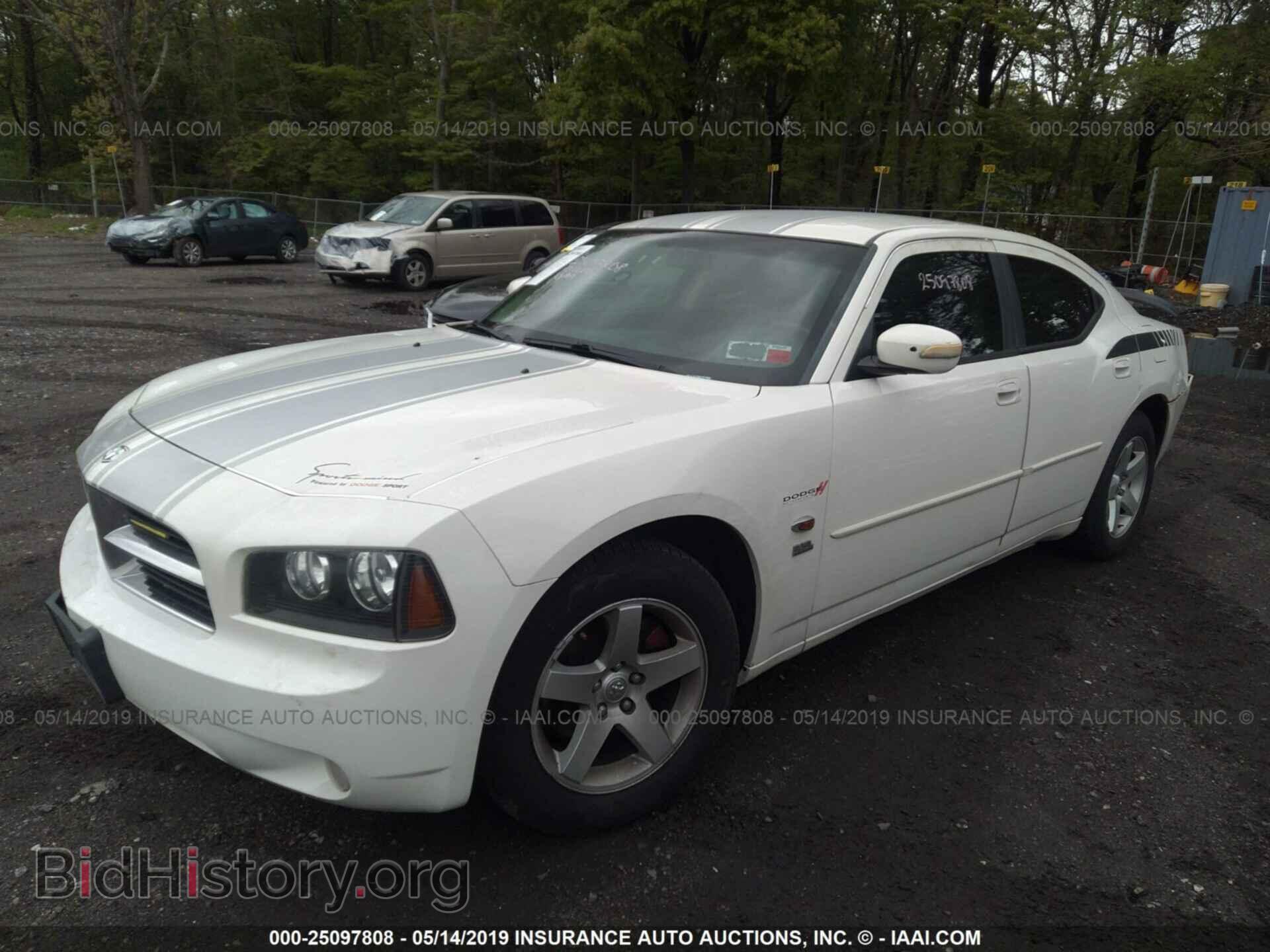 2010 DODGE CHARGER - VIN: 2B3CA3CV7AH112795 - Фото 2