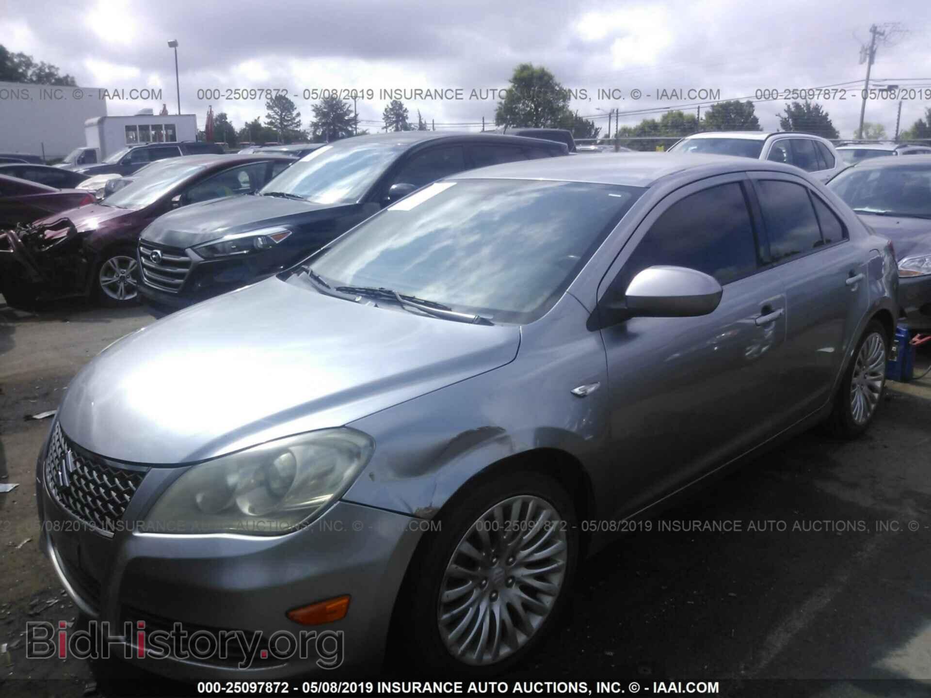 2011 SUZUKI KIZASHI - VIN: JS2RE9A34B6110528 - Фото 2