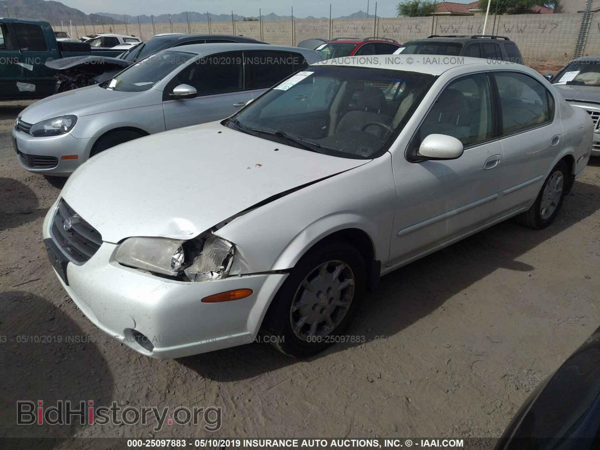 2000 NISSAN MAXIMA - VIN: JN1CA31D9YT765833 - Фото 2