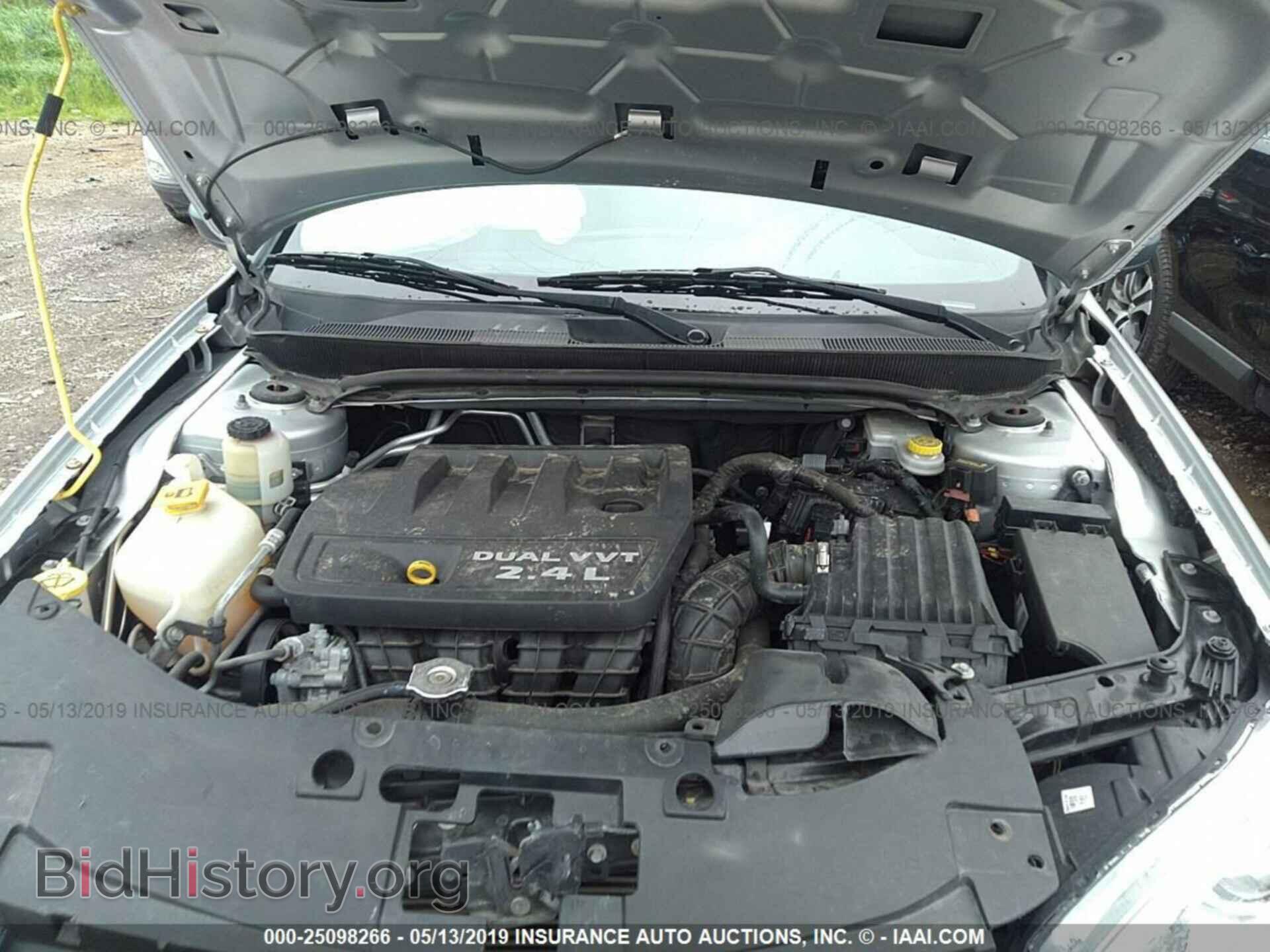 2012 CHRYSLER 200 - VIN: 1C3CCBBBXCN176760 - Фото 10