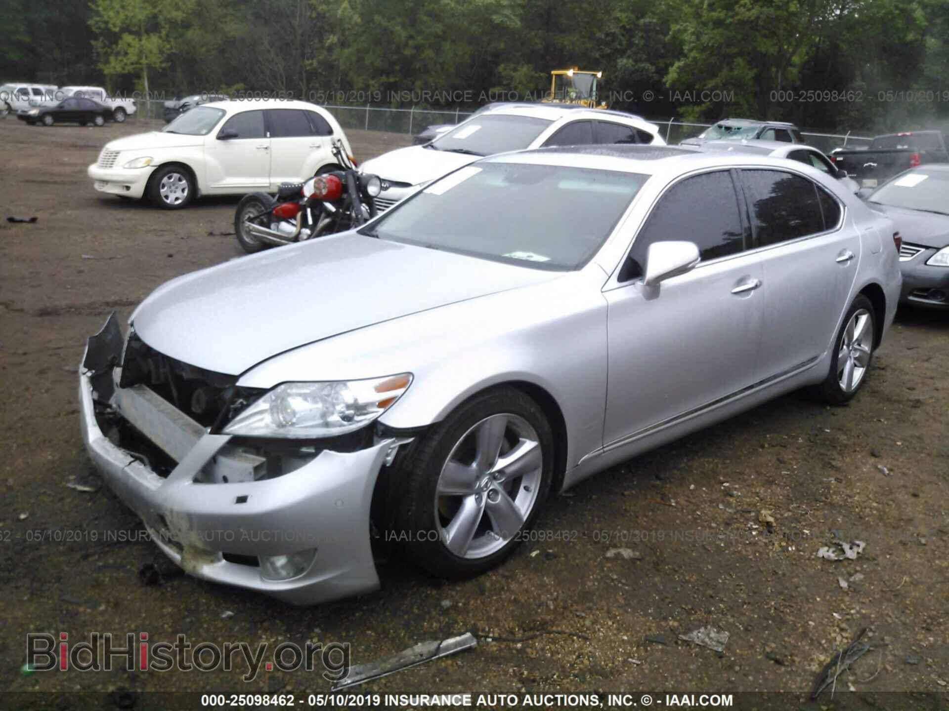 2011 LEXUS LS - VIN: JTHGL5EF1B5044223 - Фото 2