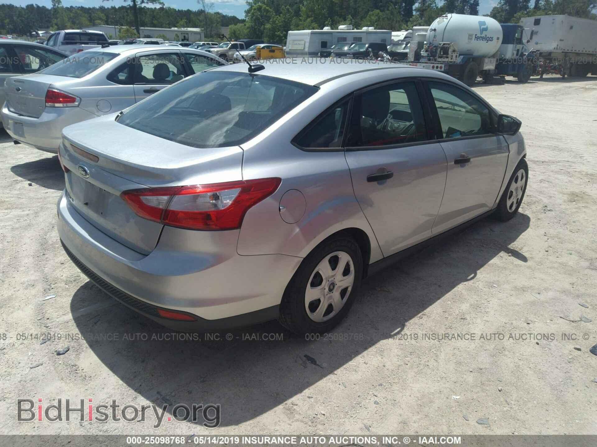 2012 FORD FOCUS - VIN: 1FAHP3E24CL124985 - Photo 4