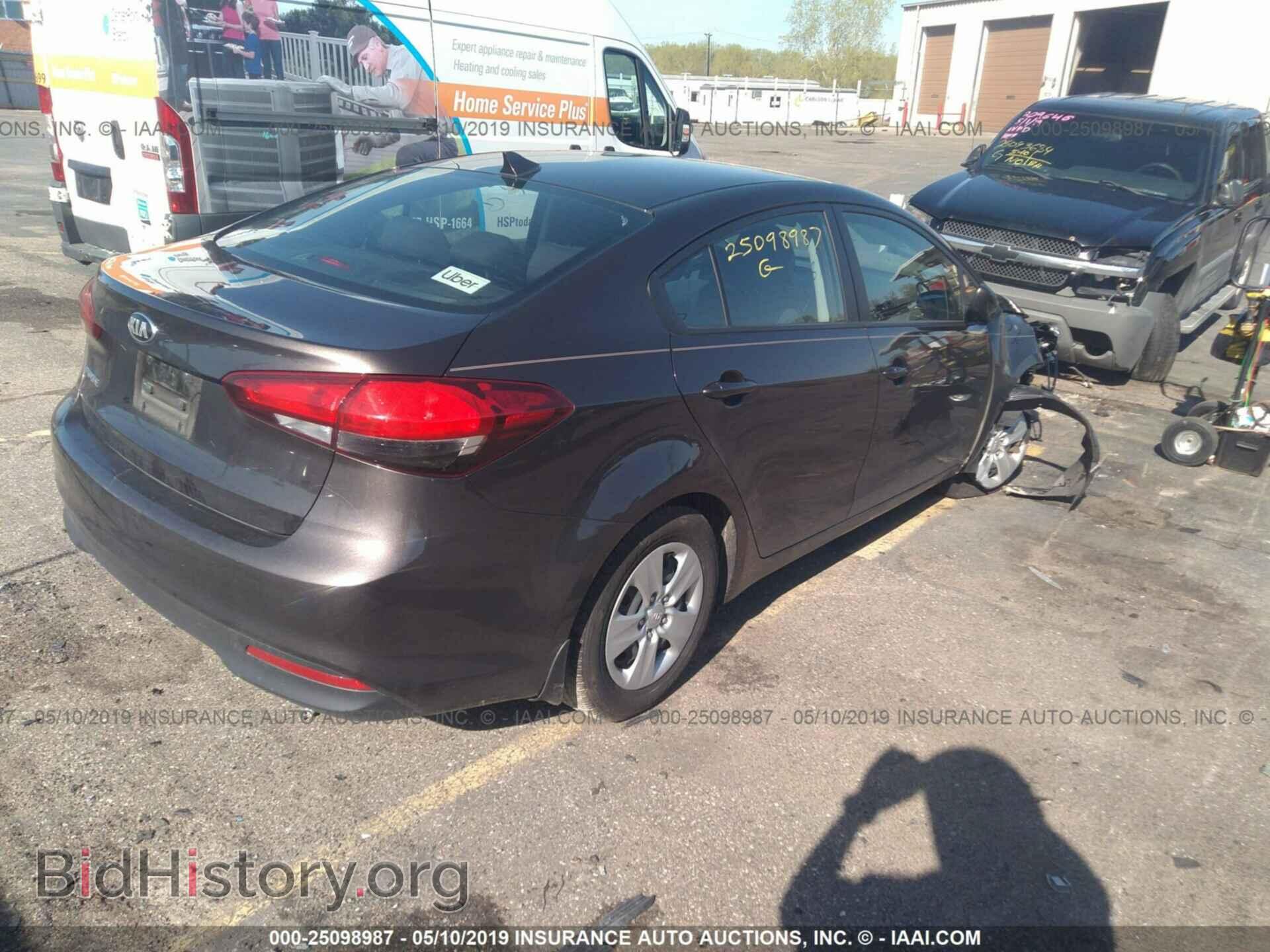 2017 KIA FORTE - VIN: 3KPFK4A73HE134334 - Фото 4