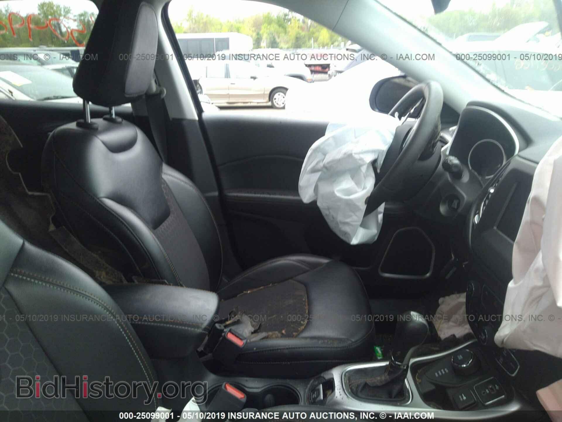 2018 JEEP COMPASS - VIN: 3C4NJDBB2JT313824 - Photo 5
