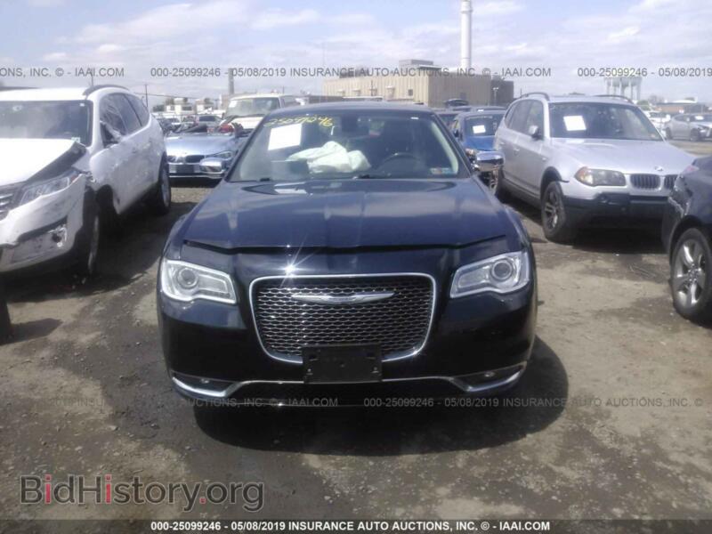 2016 Chrysler 300C (VIN 2C3CCAEG6GH106060) — photo 6 of 10