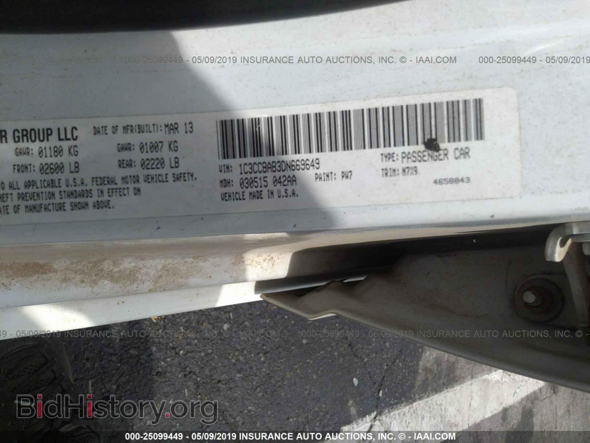 2013 CHRYSLER 200 - VIN: 1C3CCBAB3DN669649 - Photo 9