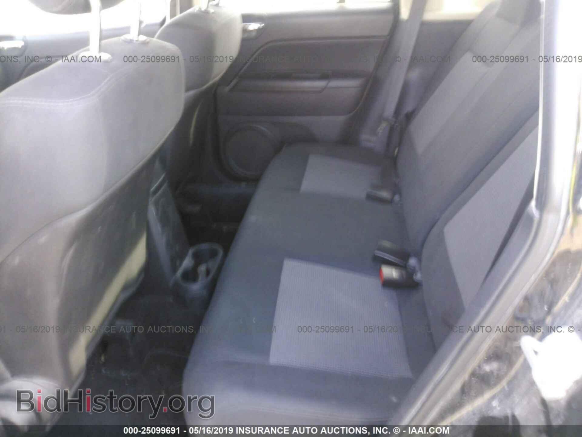 2012 JEEP COMPASS - VIN: 1C4NJDEB4CD572402 - Фото 8