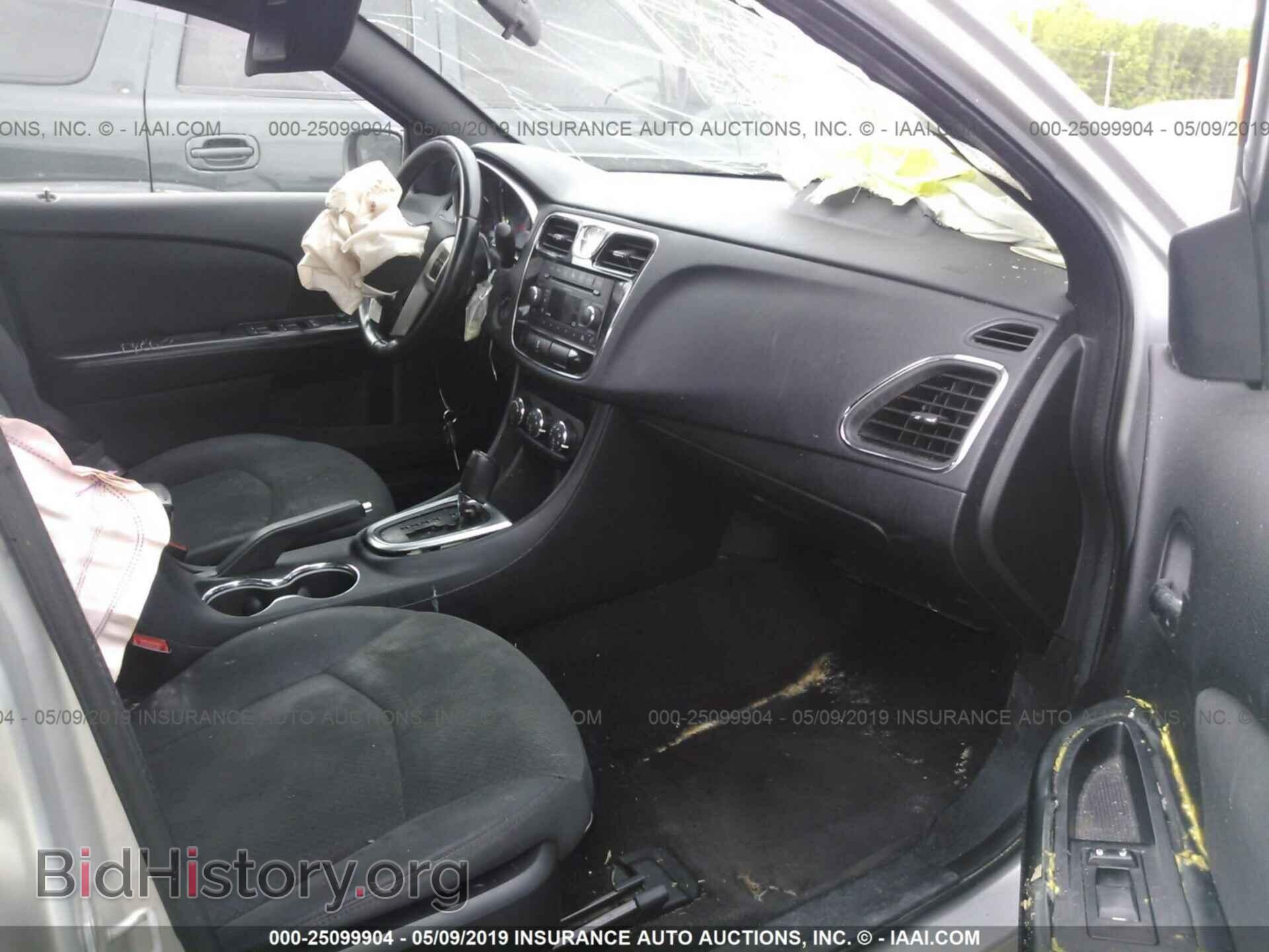2011 CHRYSLER 200 - VIN: 1C3BC1FB3BN596570 - Фото 5