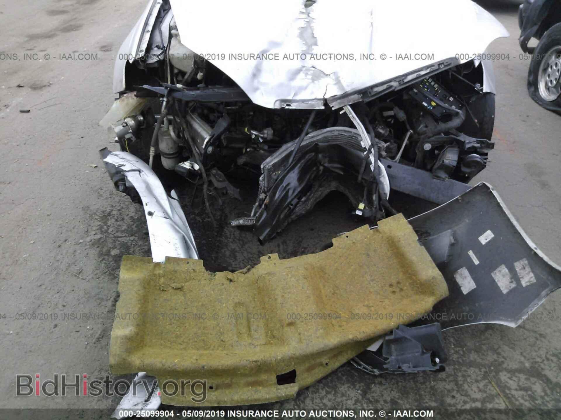 2011 CHRYSLER 200 - VIN: 1C3BC1FB3BN596570 - Фото 6