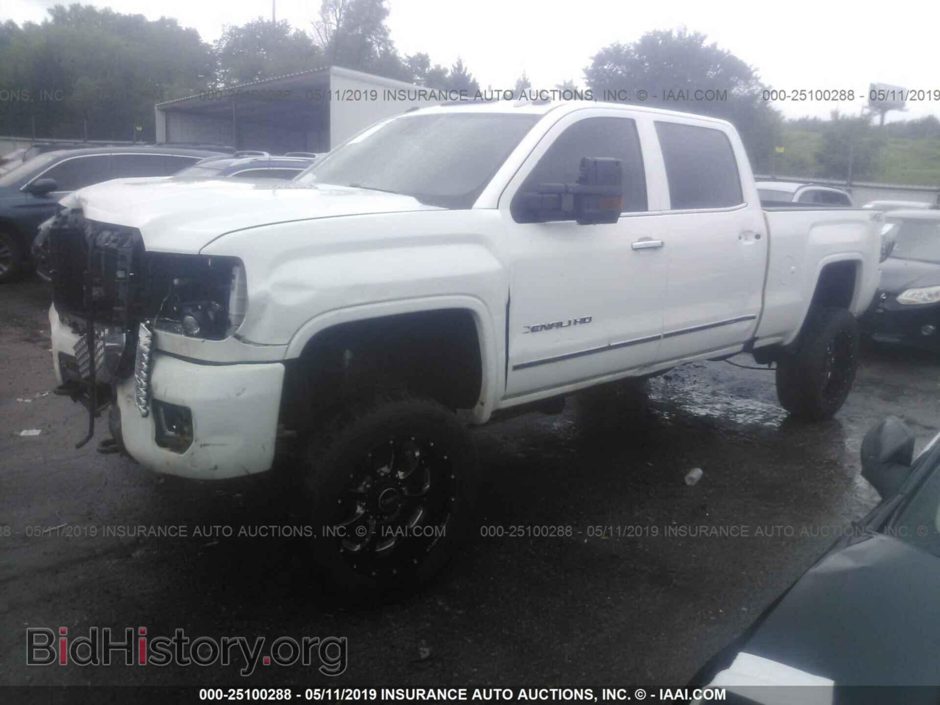 2015 GMC SIERRA - VIN: 1GT120E80FF680792 - Photo 2