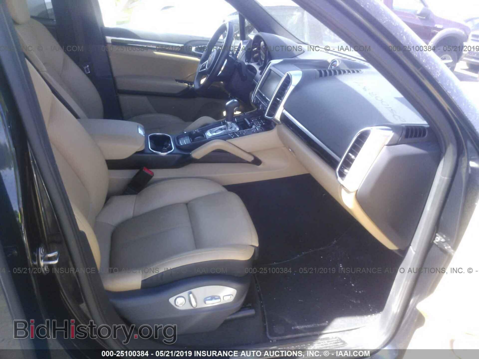 2016 PORSCHE CAYENNE - VIN: WP1AA2A22GLA03549 - Фото 5