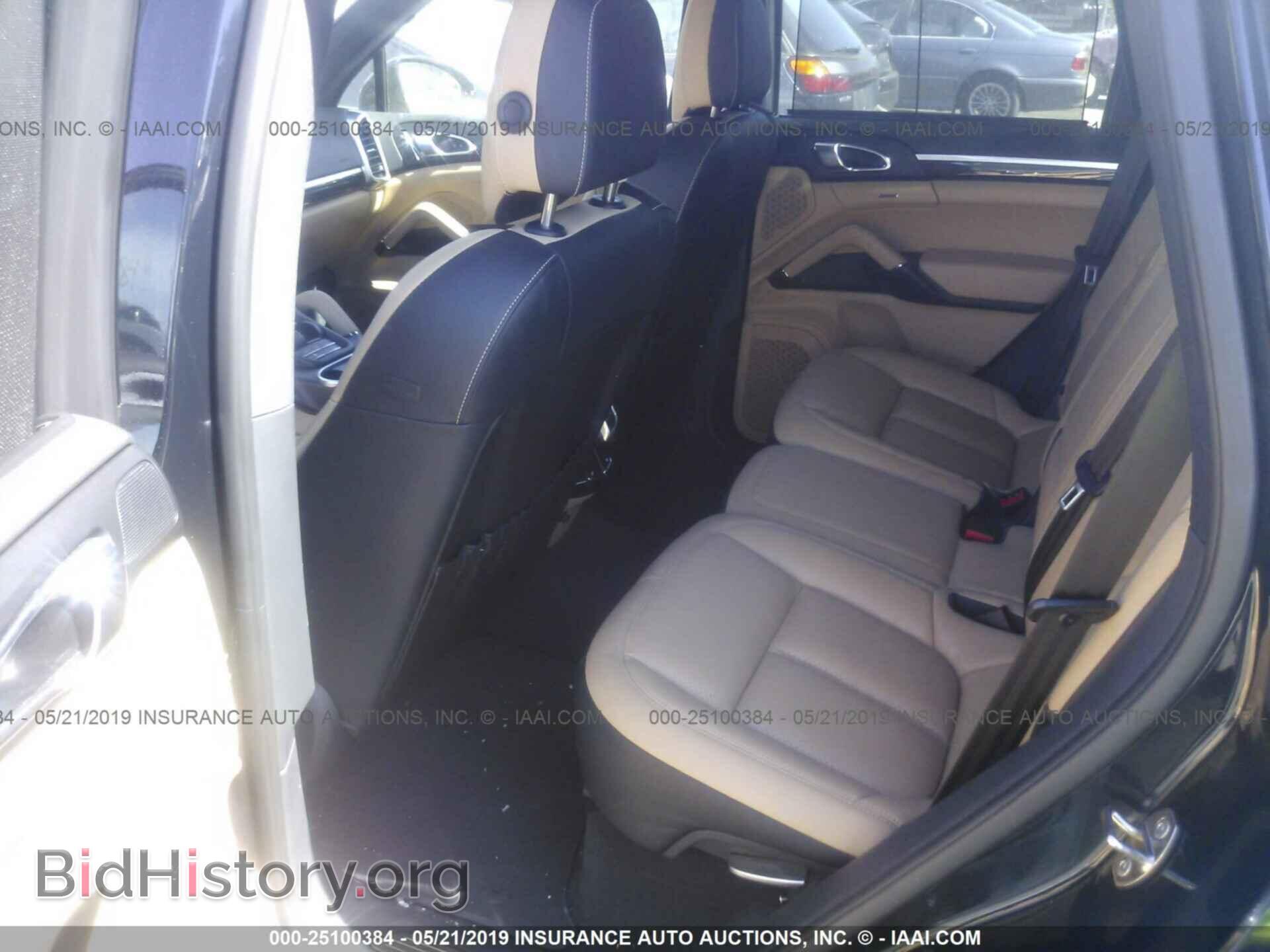 2016 PORSCHE CAYENNE - VIN: WP1AA2A22GLA03549 - Фото 8