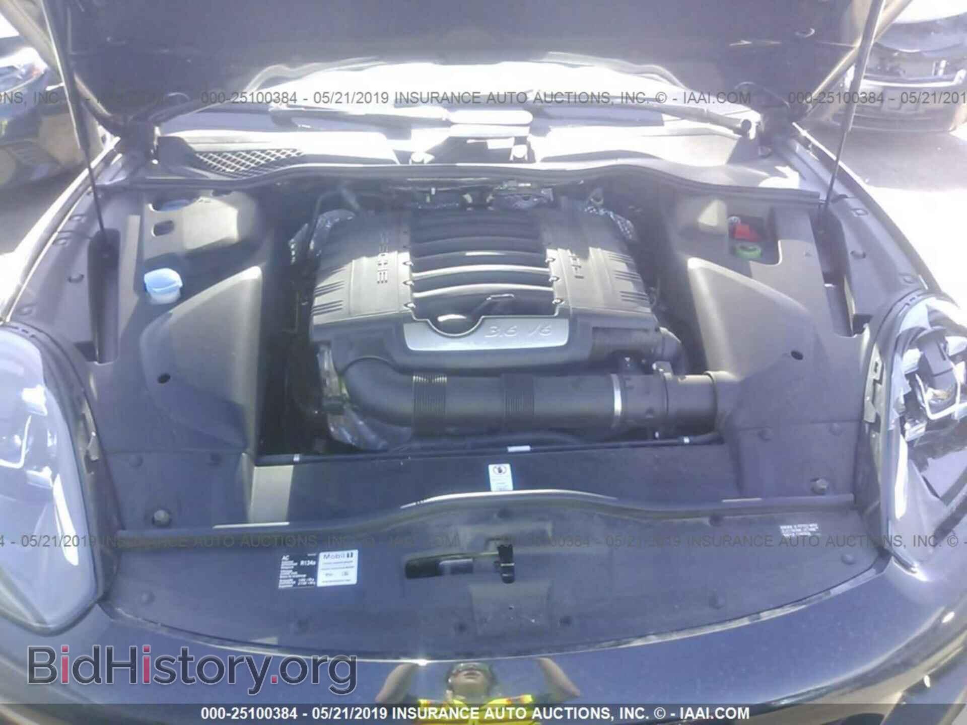 2016 PORSCHE CAYENNE - VIN: WP1AA2A22GLA03549 - Фото 10
