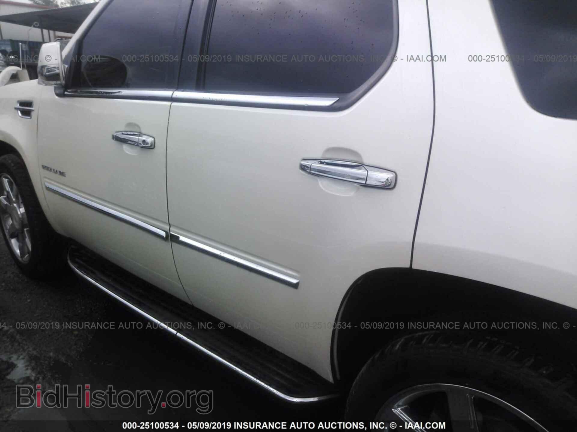 2011 CADILLAC ESCALADE - VIN: 1GYS3BEF3BR377049 - Фото 6