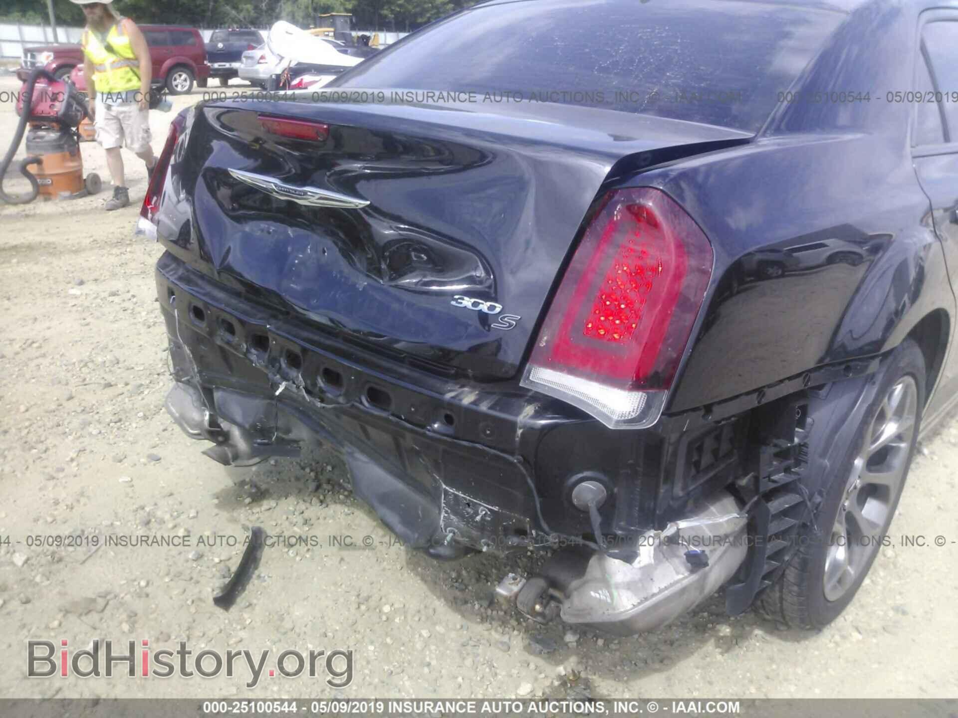 2015 CHRYSLER 300 - VIN: 2C3CCABG7FH830097 - Фото 6