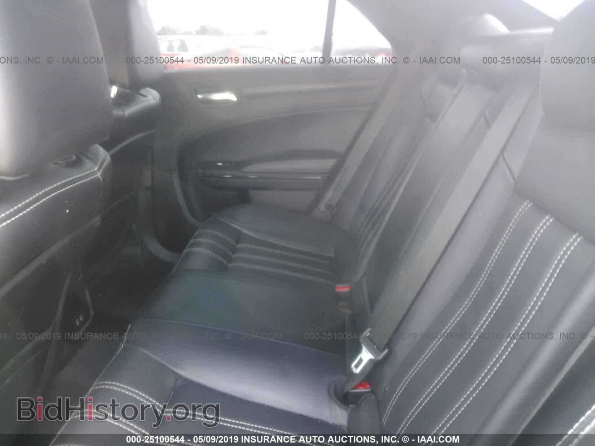 2015 CHRYSLER 300 - VIN: 2C3CCABG7FH830097 - Фото 8