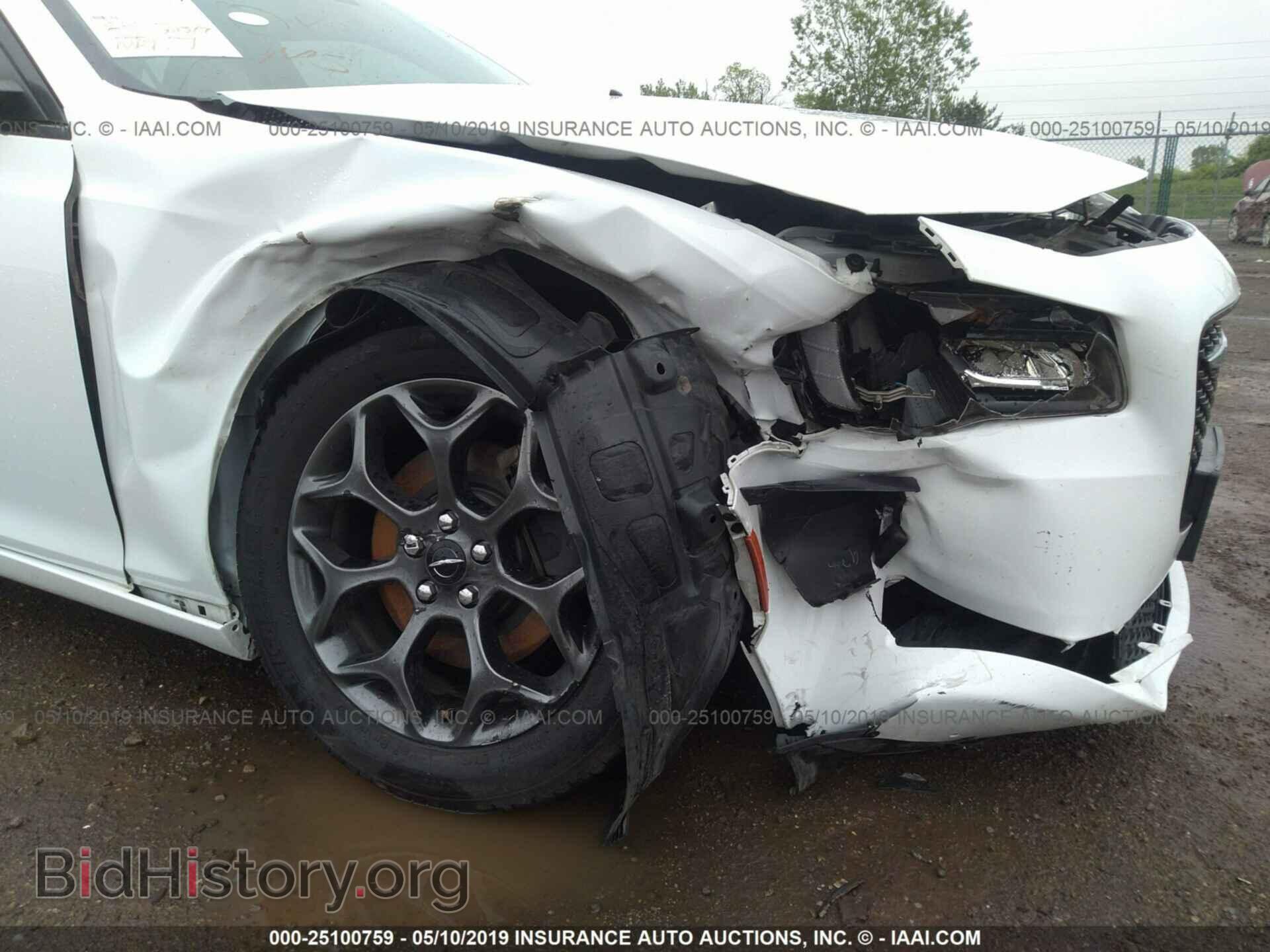 2018 CHRYSLER 300 - VIN: 2C3CCAGG7JH216698 - Photo 6