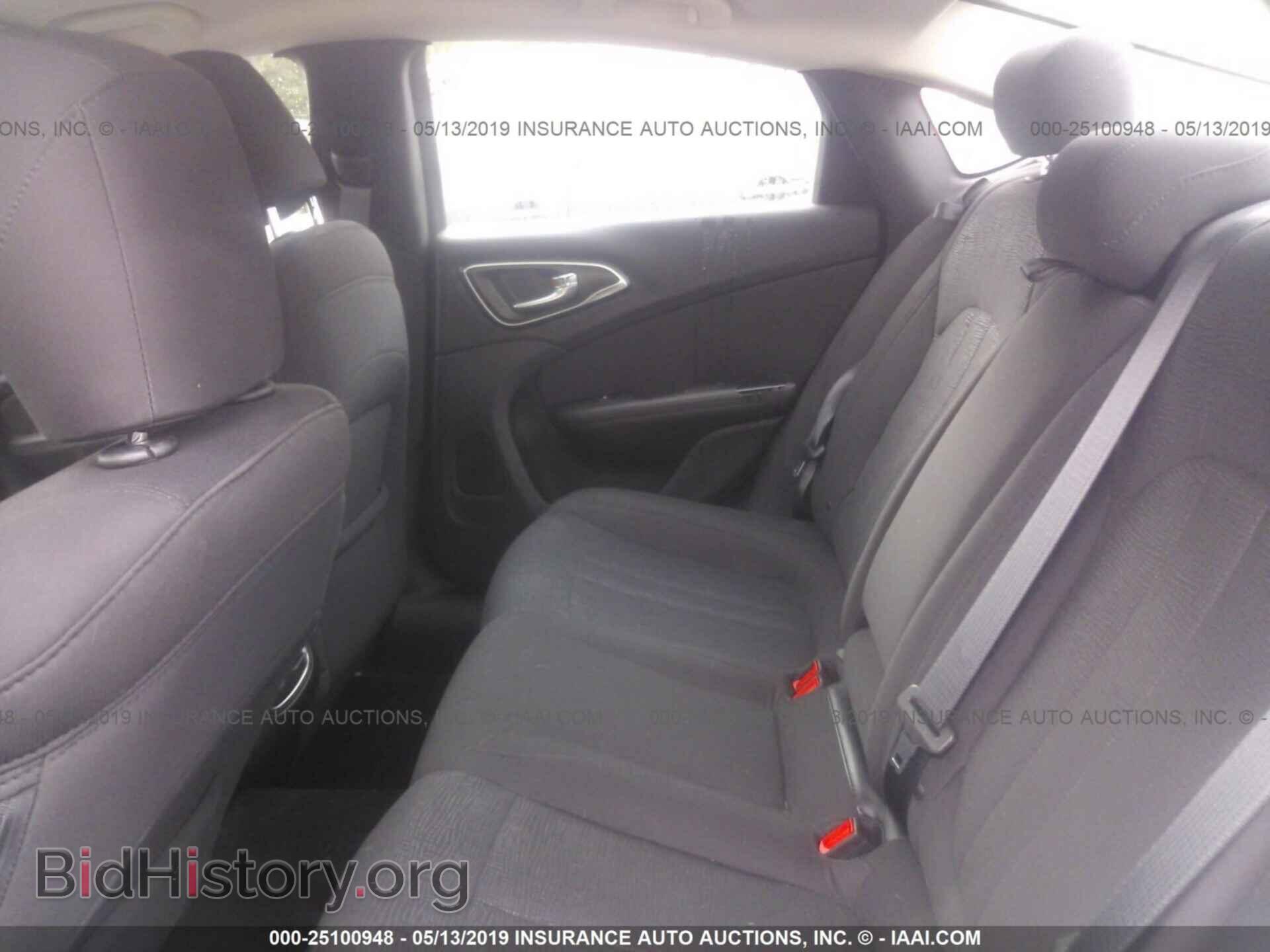 2016 CHRYSLER 200 - VIN: 1C3CCCAB8GN109071 - Photo 8