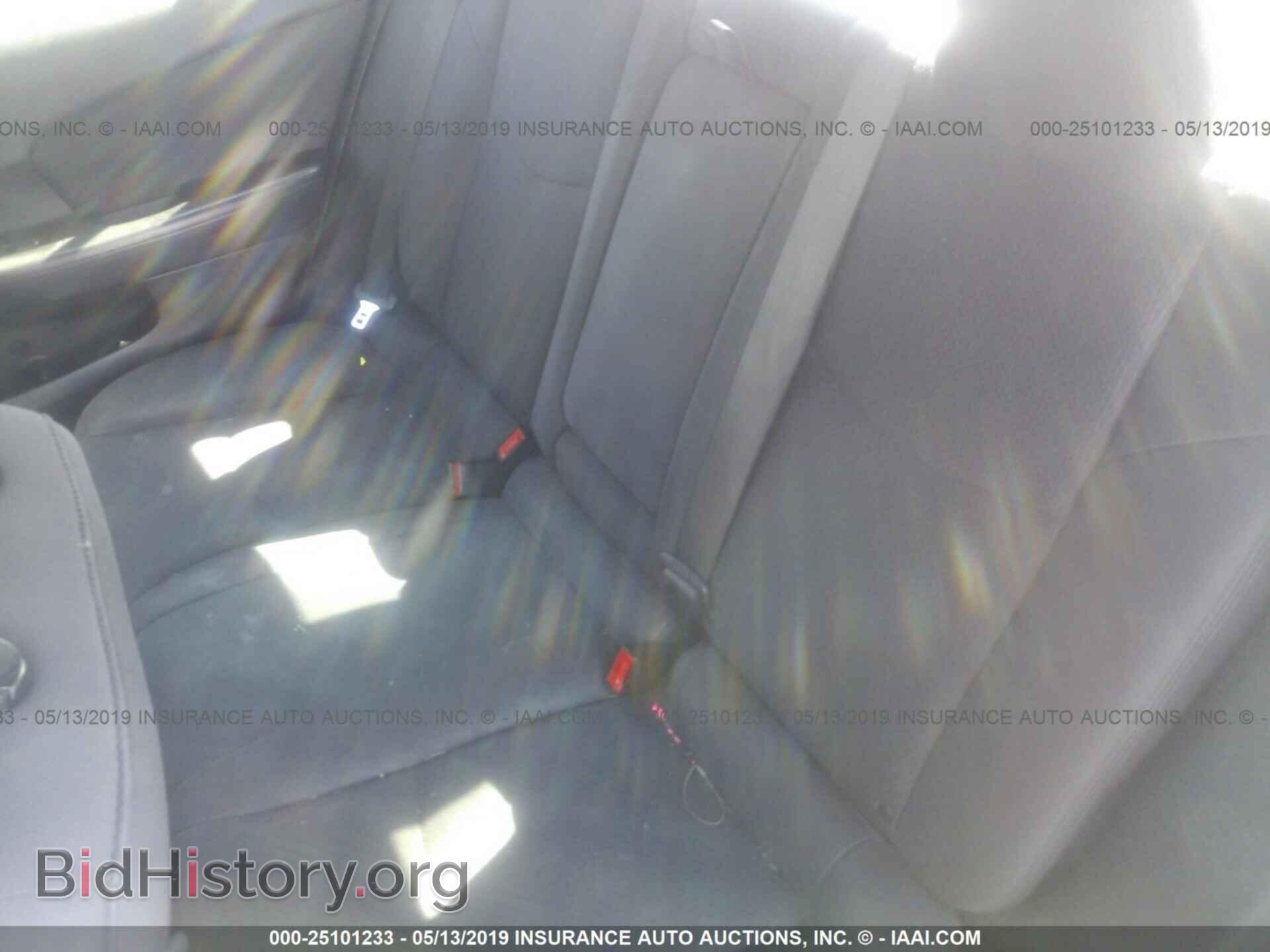 2012 CHRYSLER 200 - VIN: 1C3CCBBG1CN297897 - Фото 8
