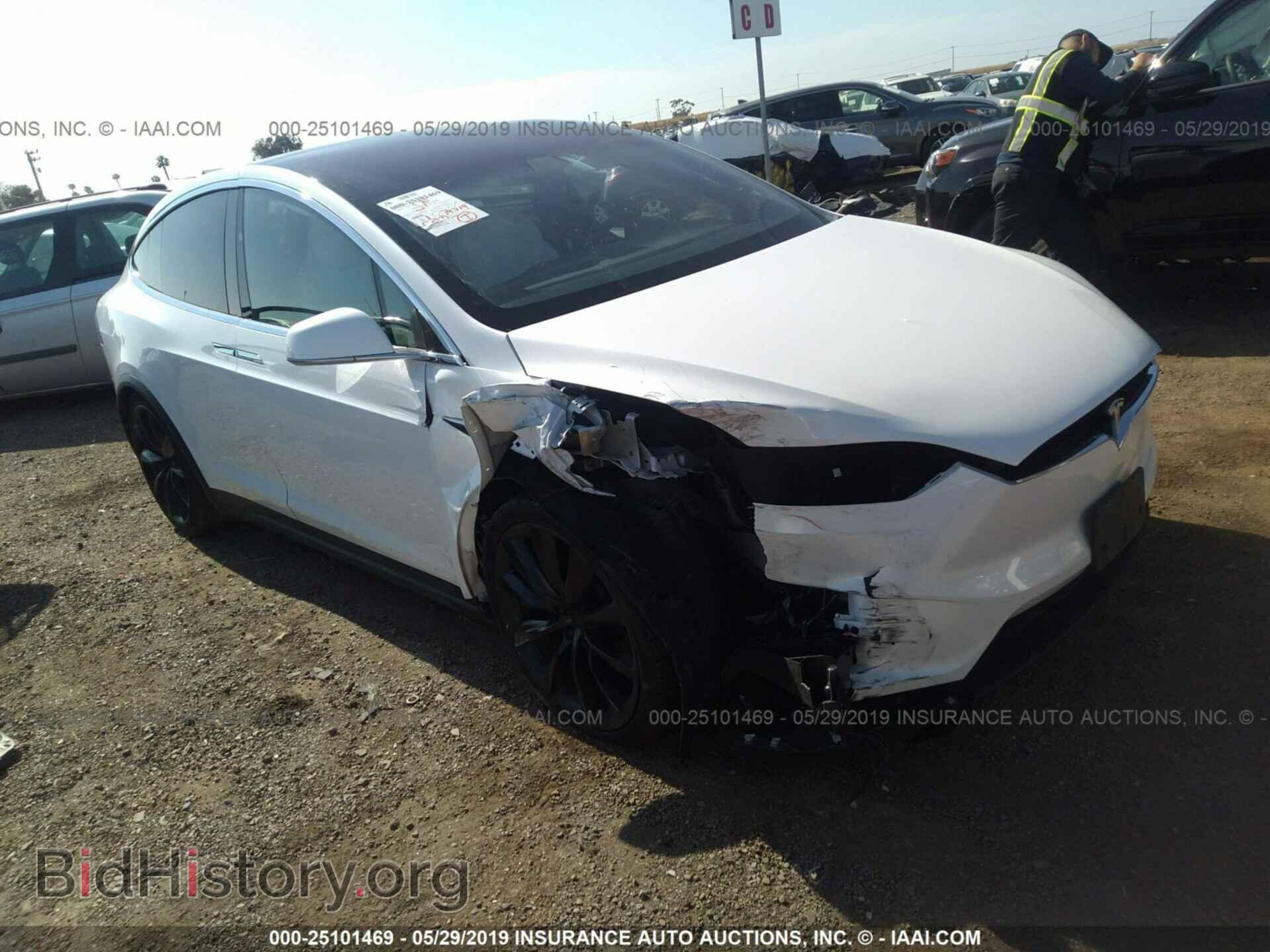 Фотография 5YJXCBE24JF102562 - TESLA MODEL X 2018