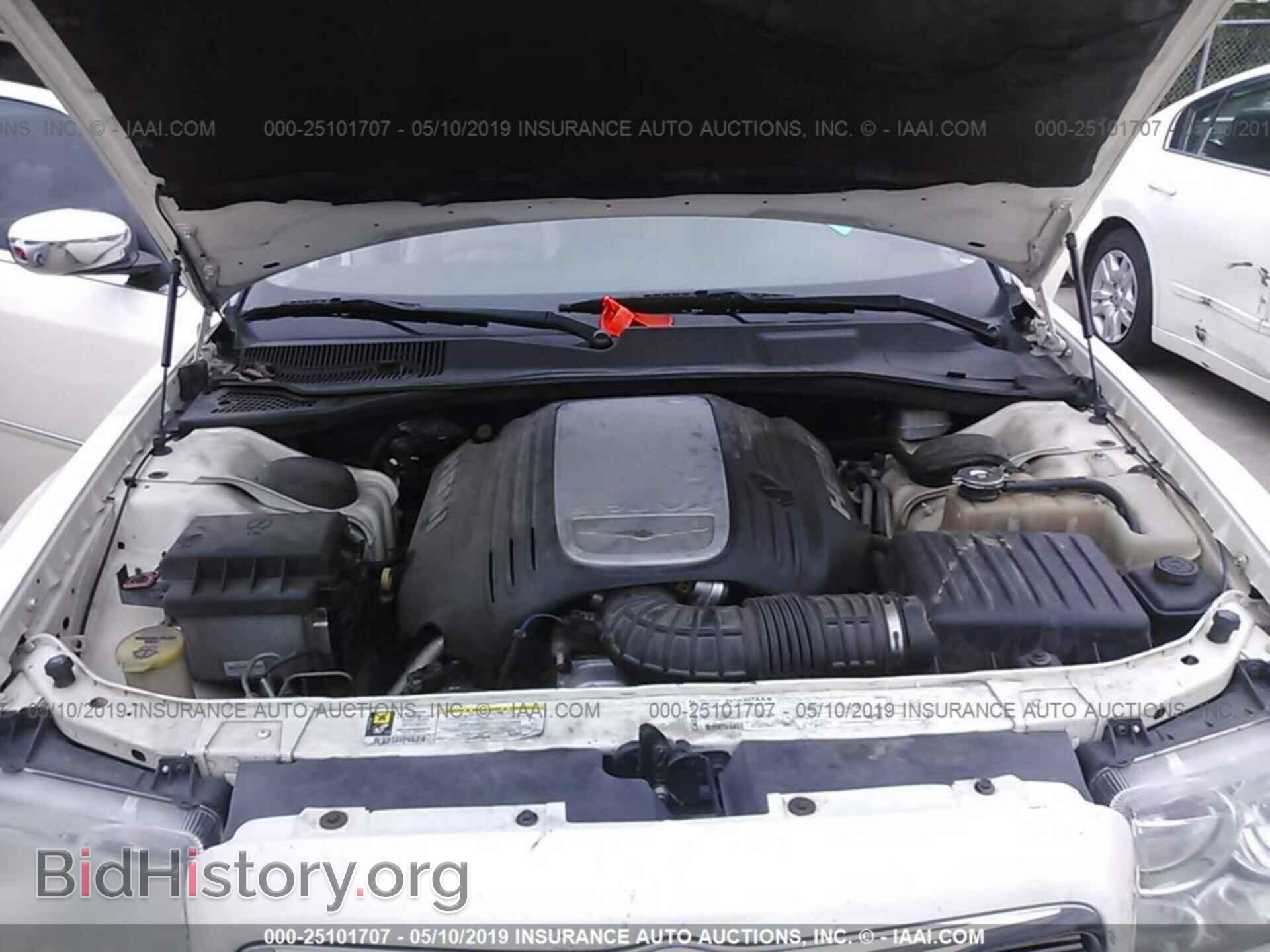 2006 CHRYSLER 300C - VIN: 2C3LA63H36H532186 - Фото 10